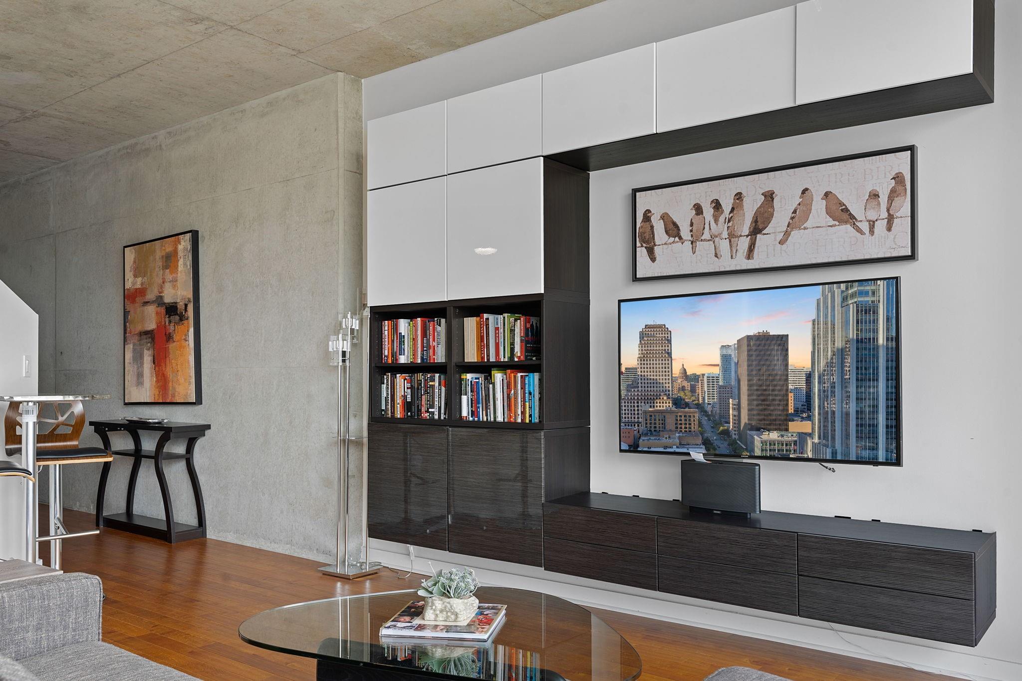 360 Nueces St # 1310, Austin, TX 78701