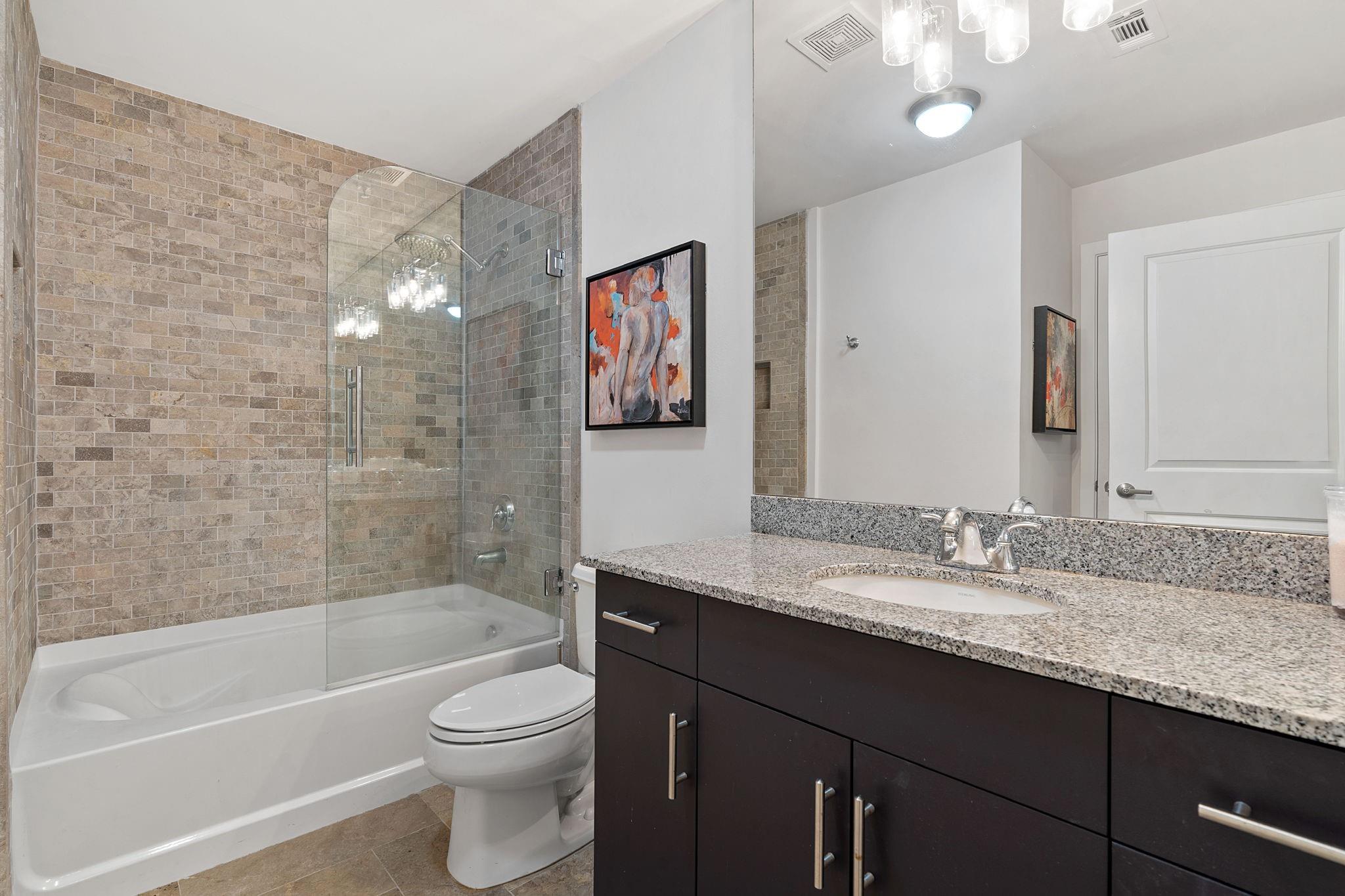 360 Nueces St # 1310, Austin, TX 78701