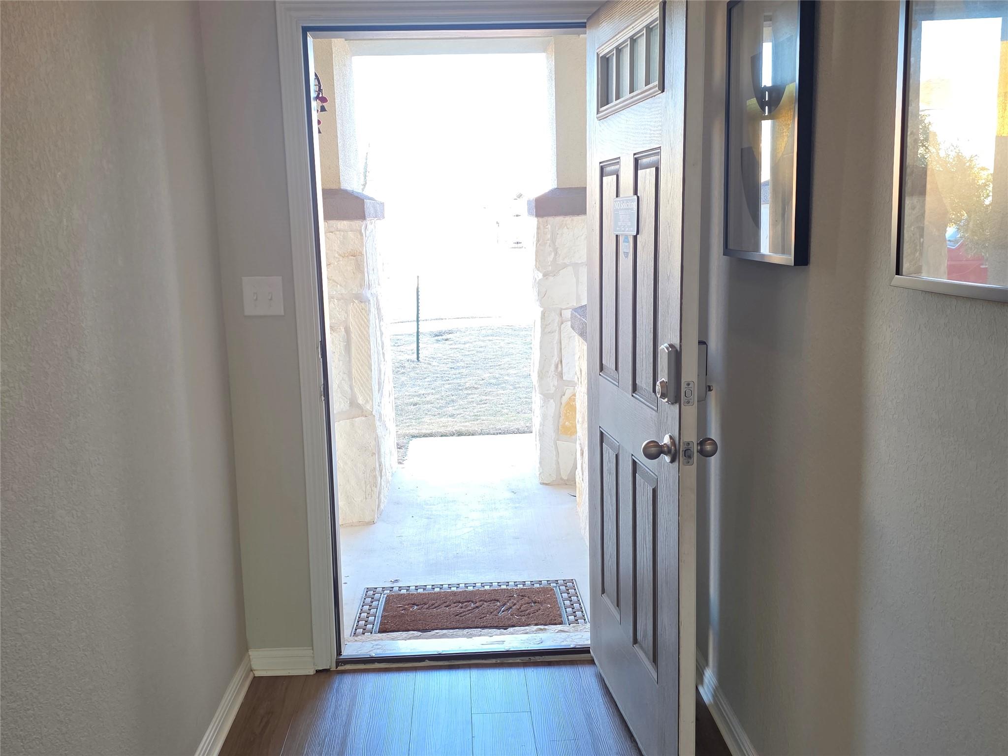 300 Windy Reed Rd, Hutto, TX 78634