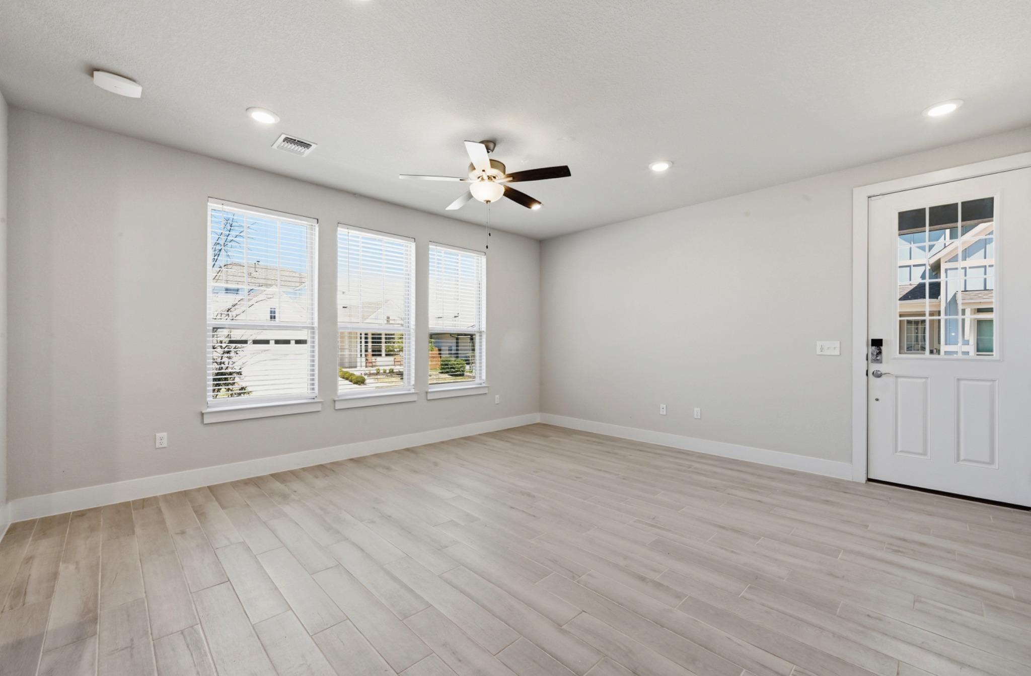 8401 Orizzonte St, Austin, TX 78744