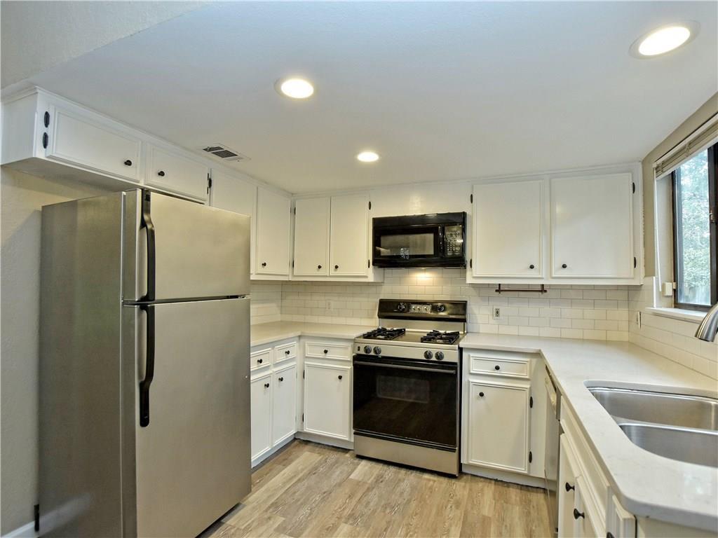 6206 Sun Vista Dr, Austin, TX 78749