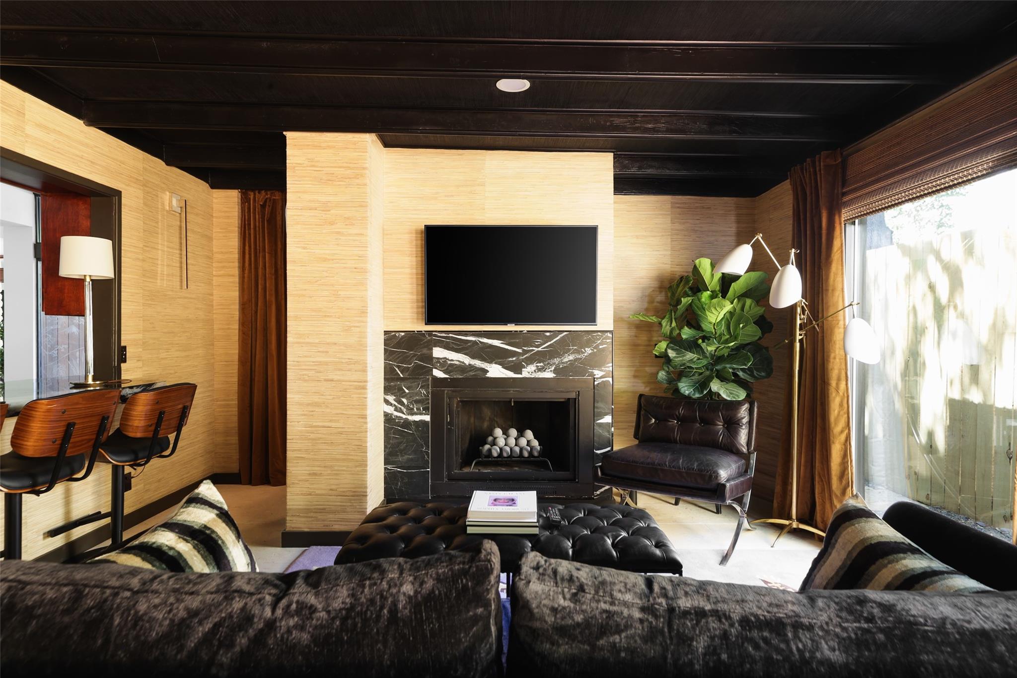 2401 Jarratt Ave, Austin, TX 78703