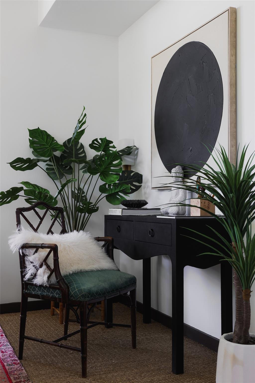 2401 Jarratt Ave, Austin, TX 78703