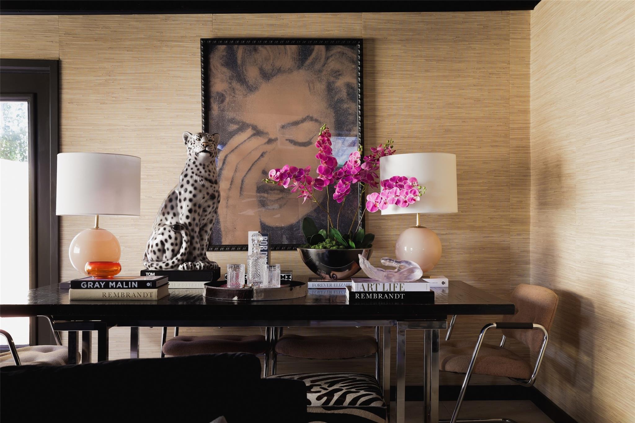 2401 Jarratt Ave, Austin, TX 78703