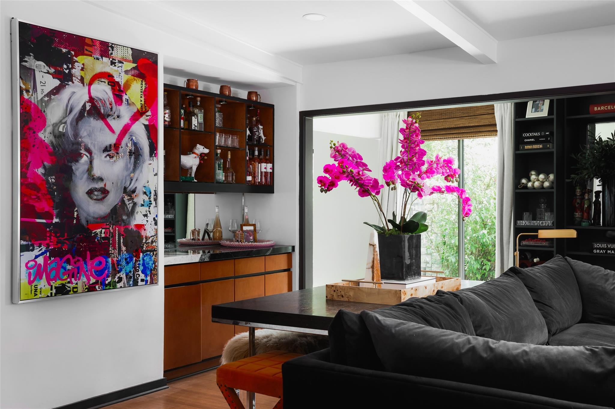 2401 Jarratt Ave, Austin, TX 78703