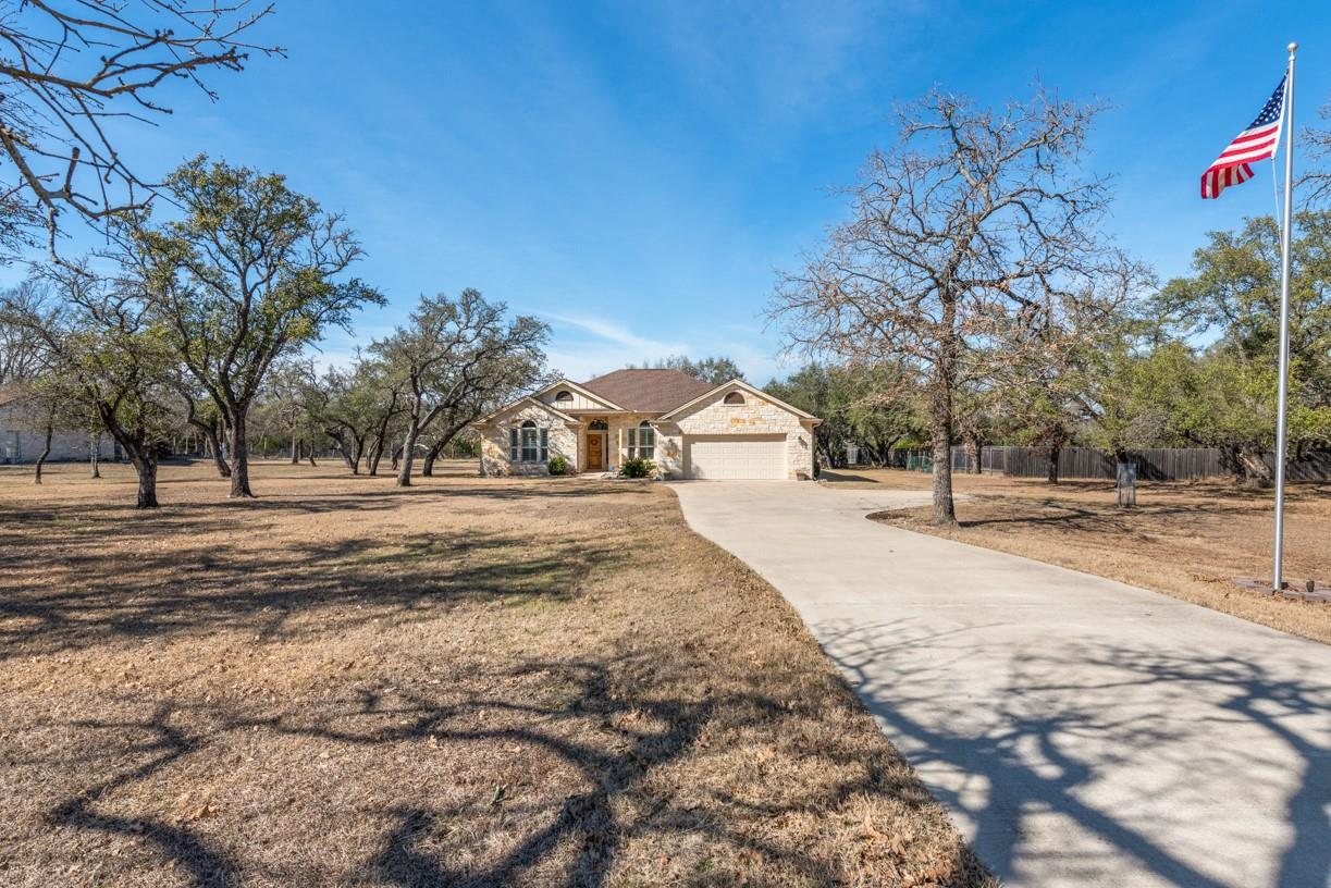 502 Carriage Oaks Dr, Liberty Hill, TX 78642