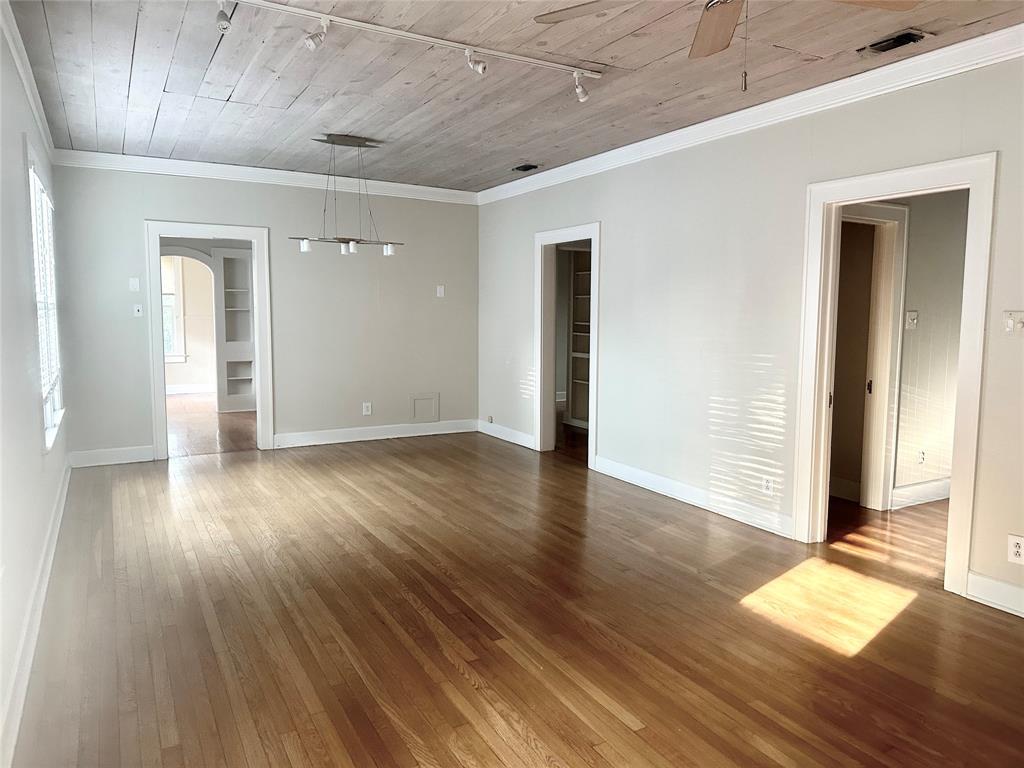 312 Le Grande Ave, Austin, TX 78704