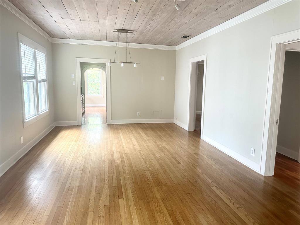 312 Le Grande Ave, Austin, TX 78704