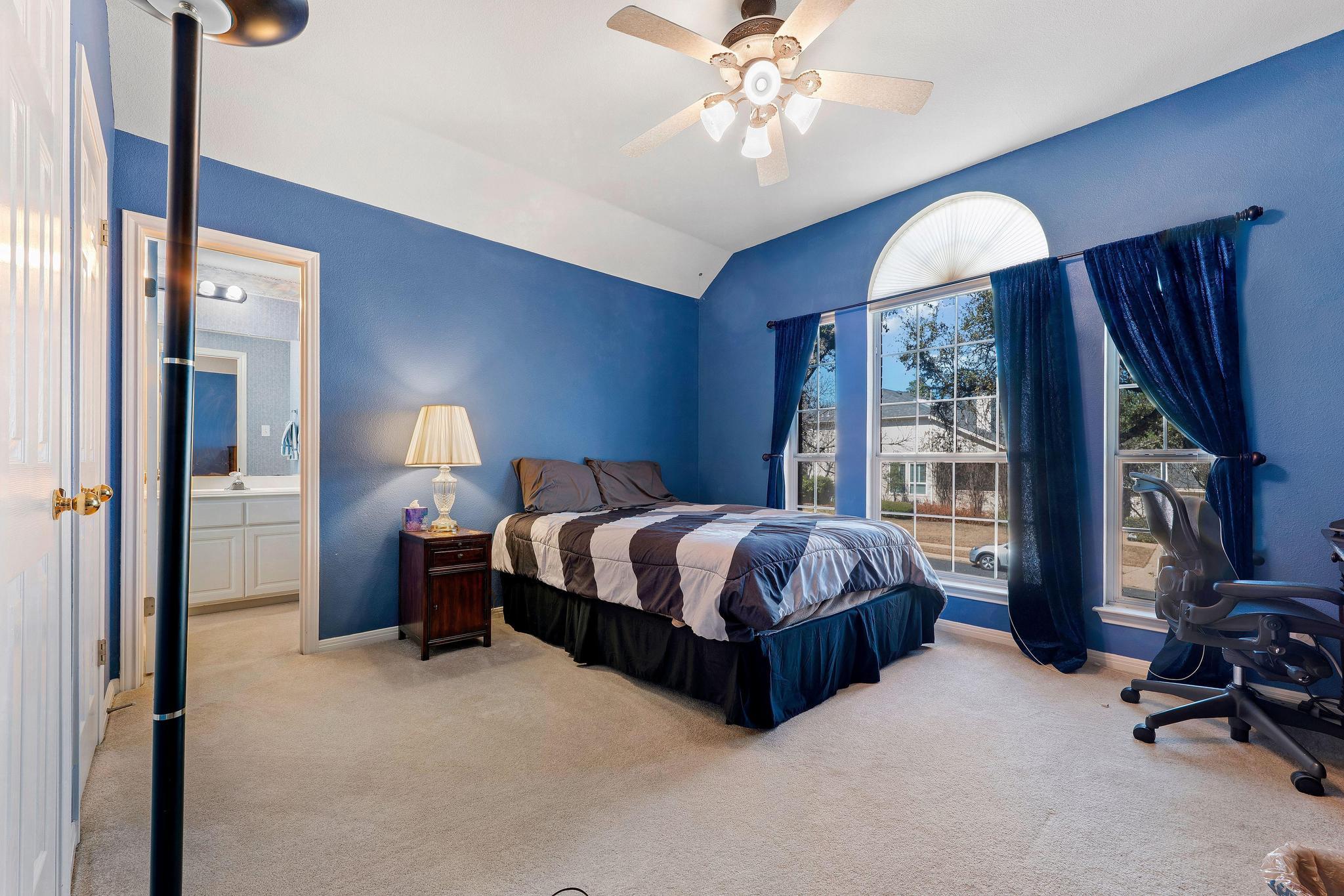 8205 Crabtree Dr, Austin, TX 78750