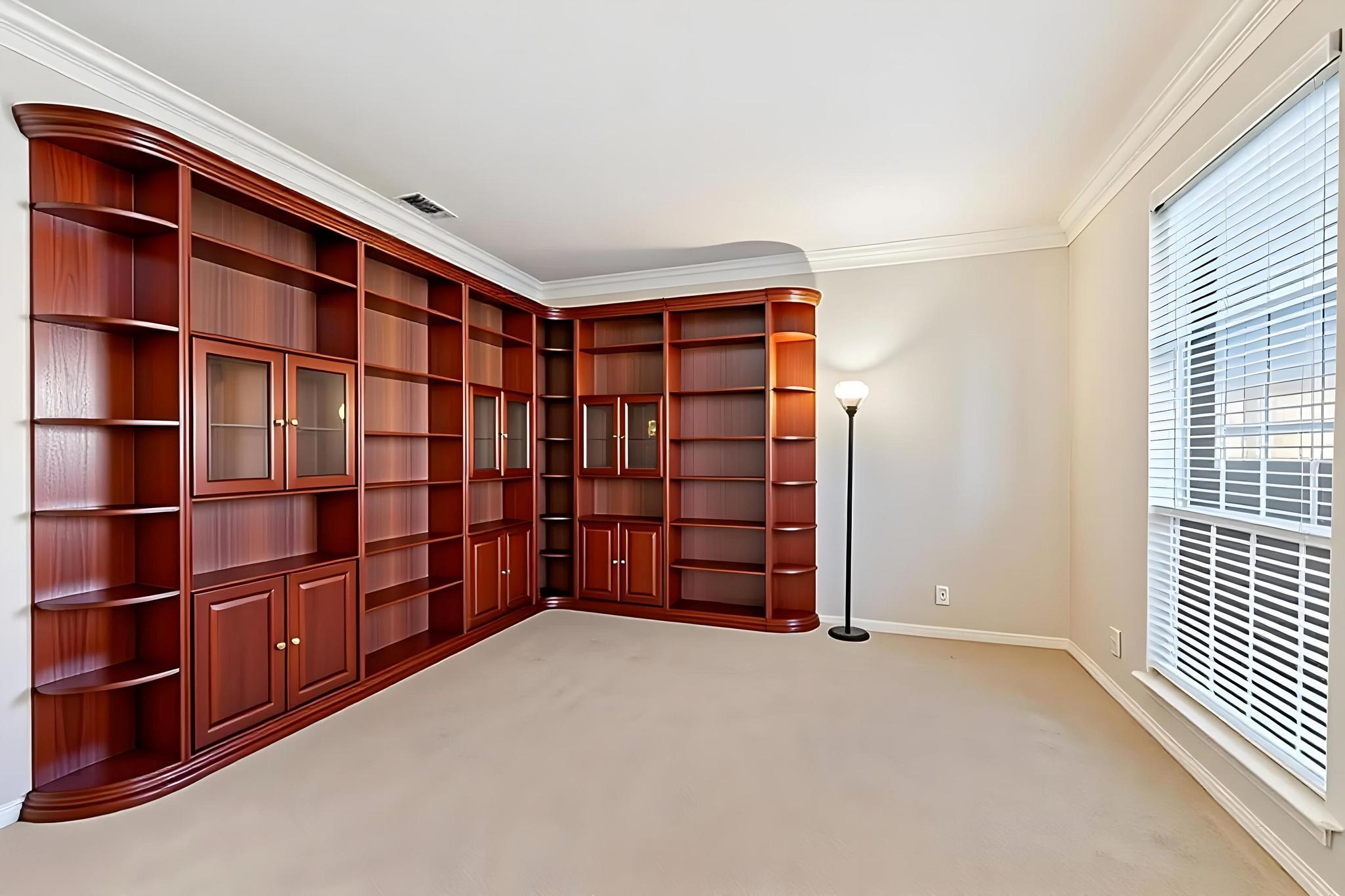 8205 Crabtree Dr, Austin, TX 78750