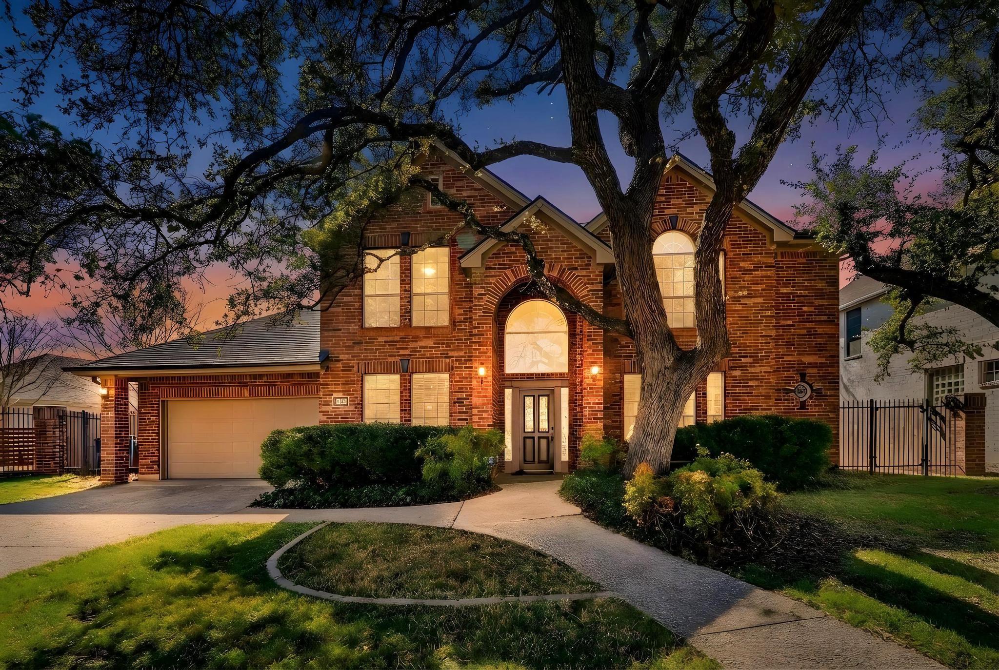 8205 Crabtree Dr, Austin, TX 78750