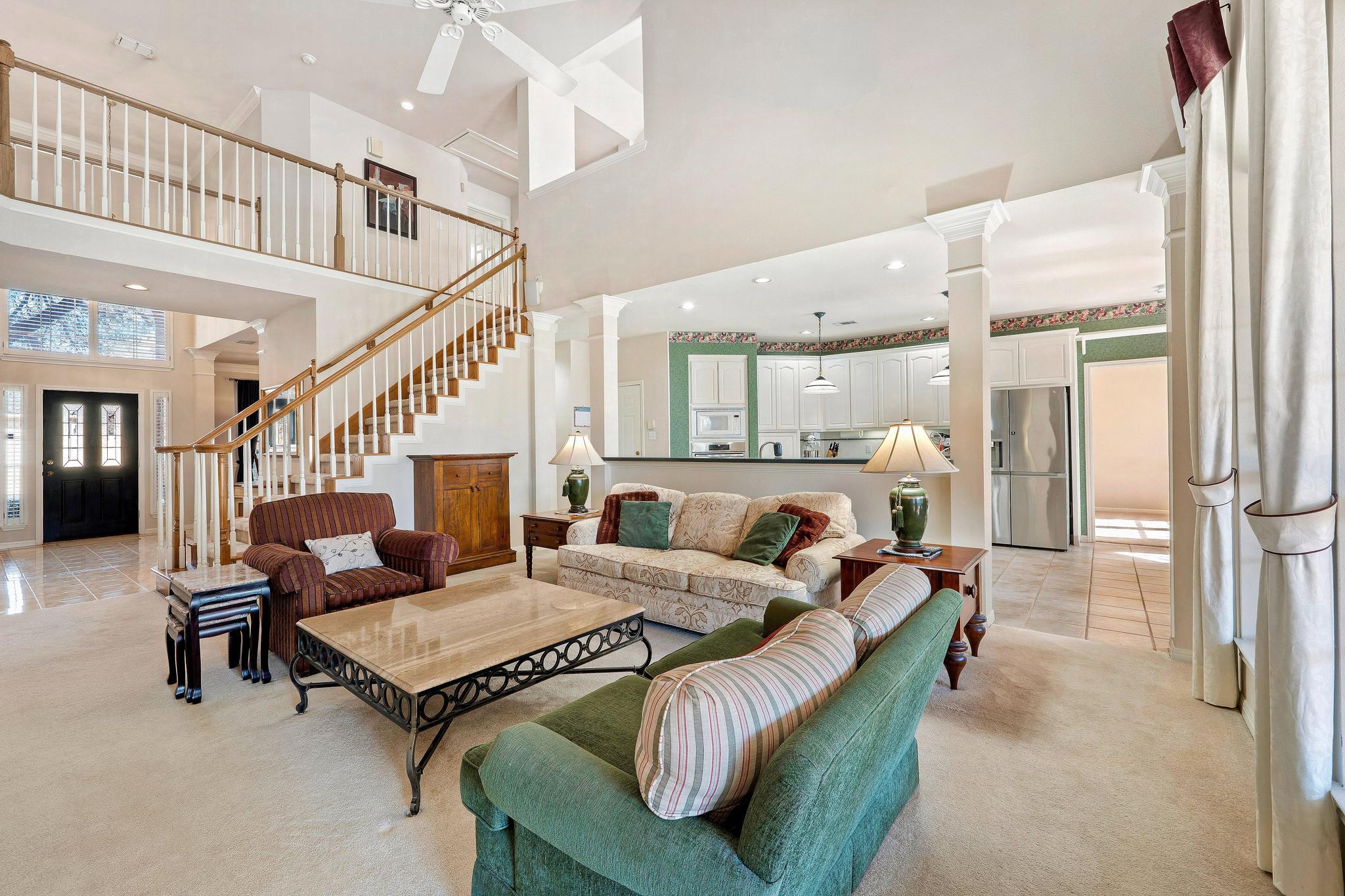 8205 Crabtree Dr, Austin, TX 78750