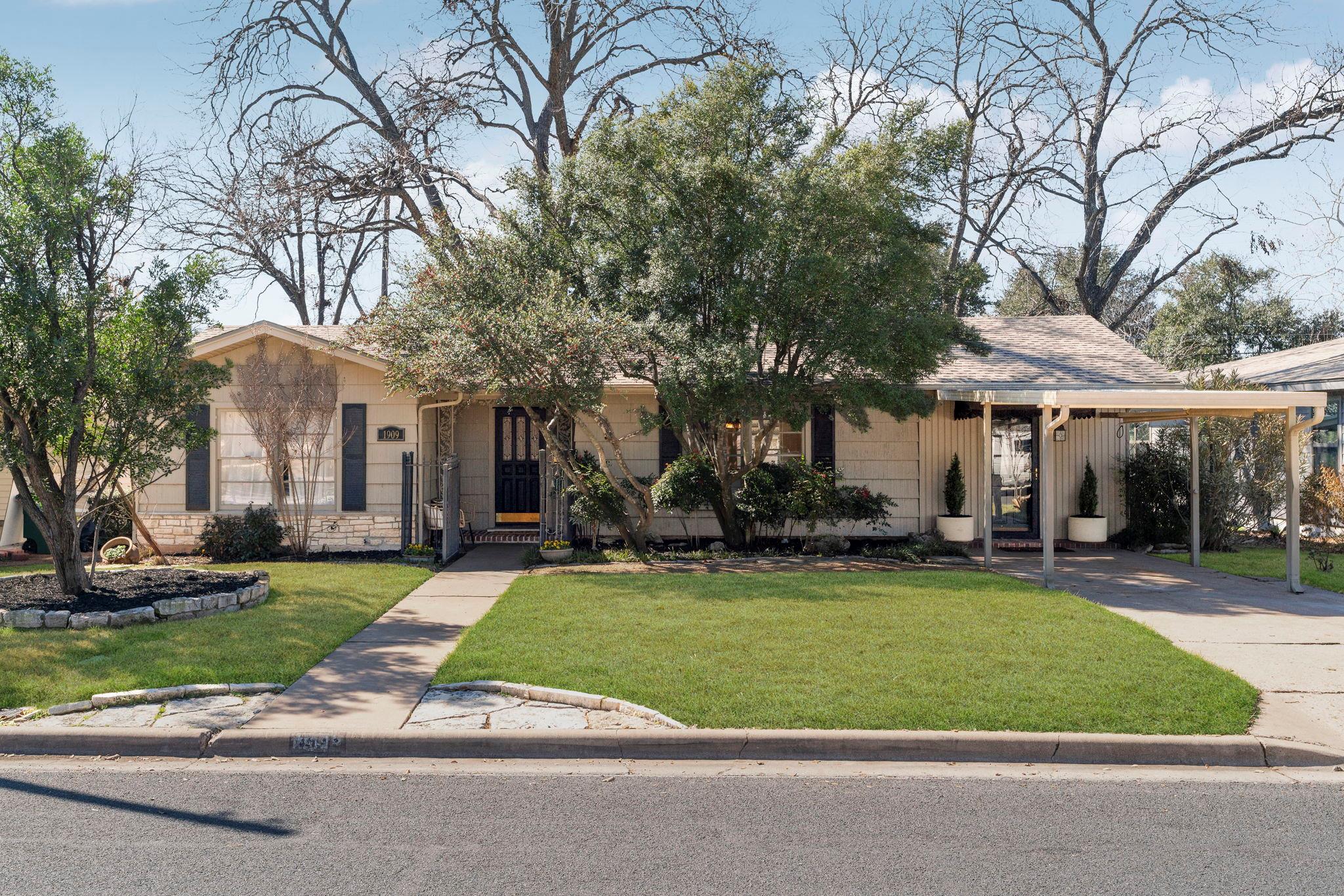 1909 Brentwood St, Austin, TX 78757