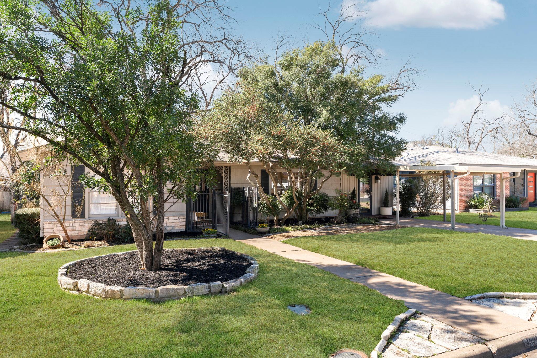 1909 Brentwood St, Austin, TX 78757