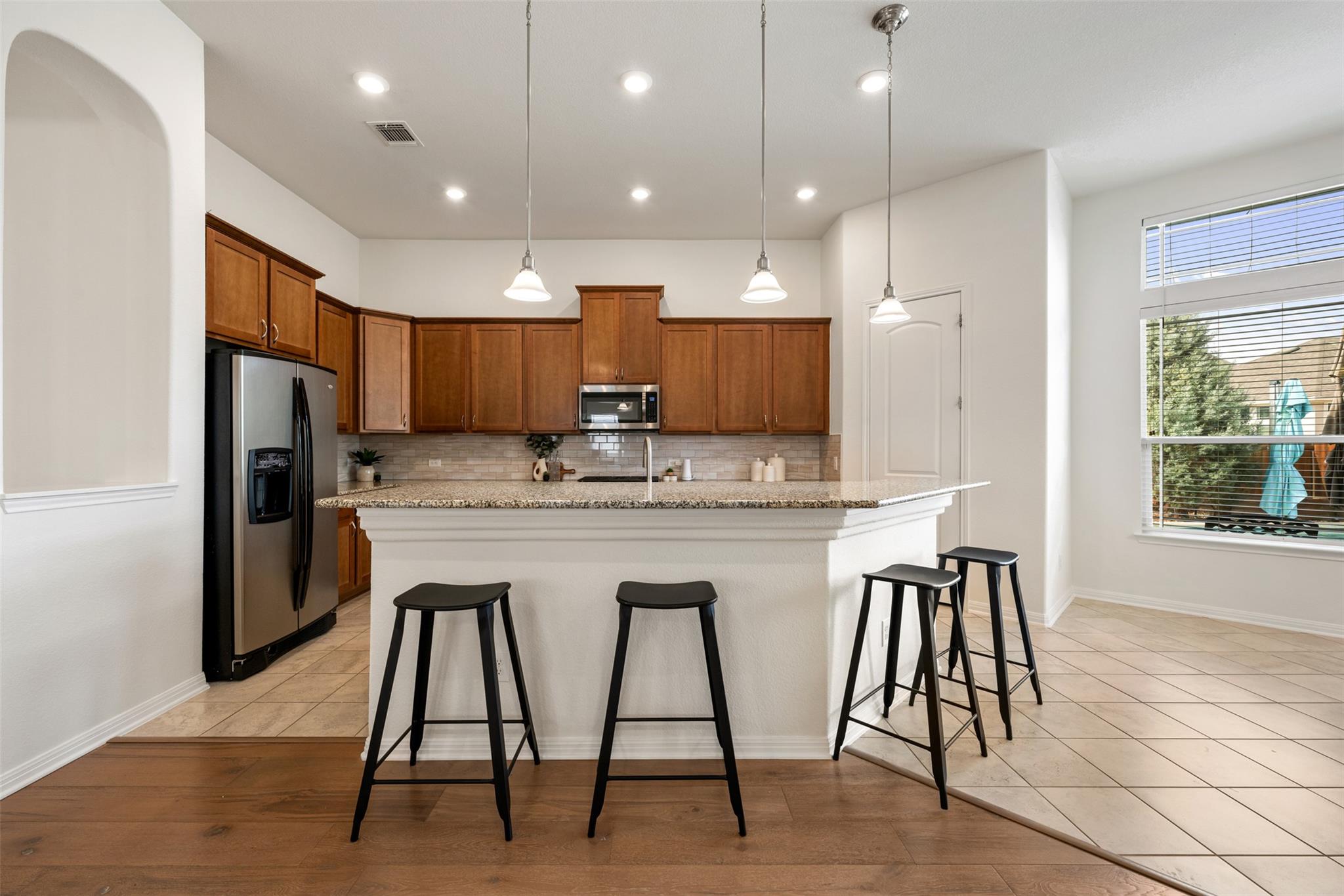 1609 Carmine Dr, Leander, TX 78641