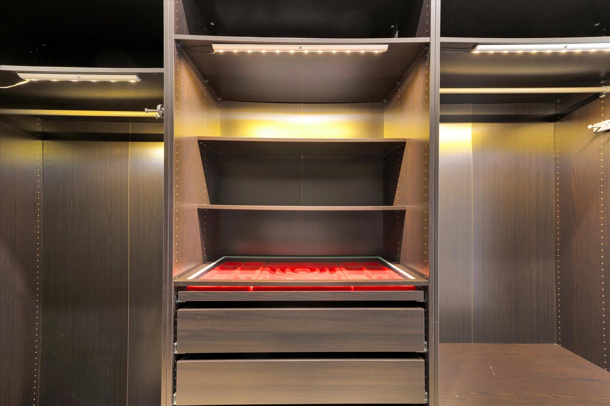 1609 Carmine Dr, Leander, TX 78641