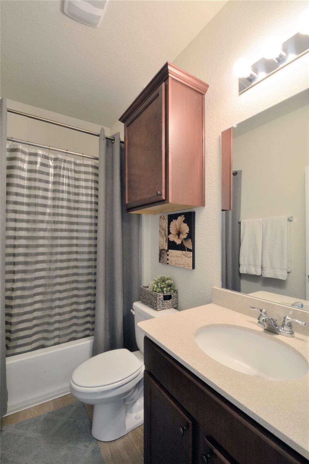 213 Compania Dr, Liberty Hill, TX 78642