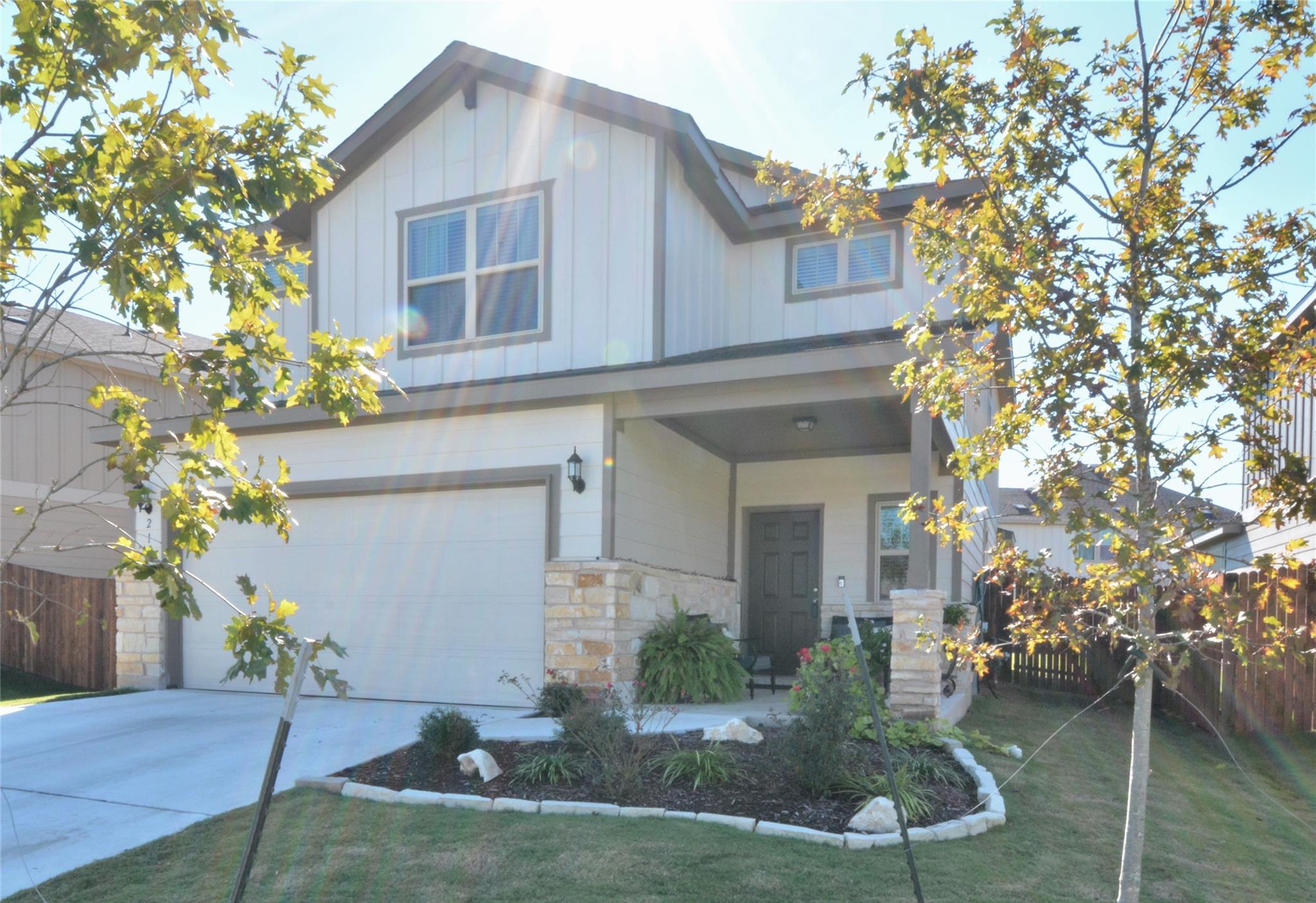 213 Compania Dr, Liberty Hill, TX 78642