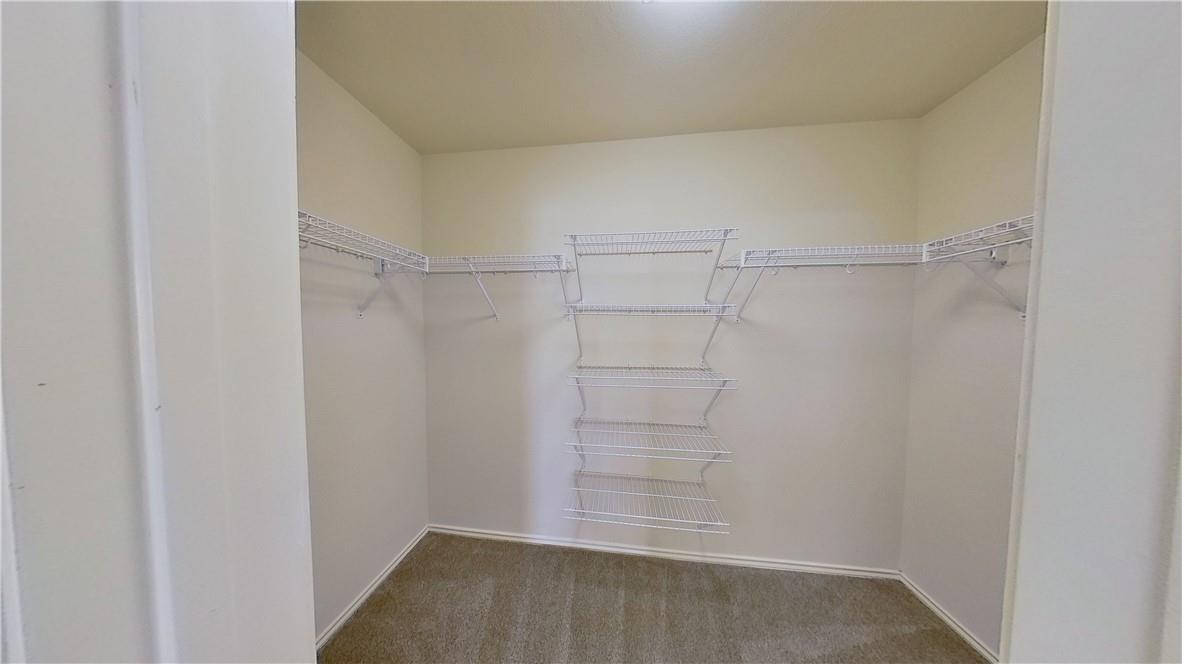 1105 Burgess Dr, Leander, TX 78641