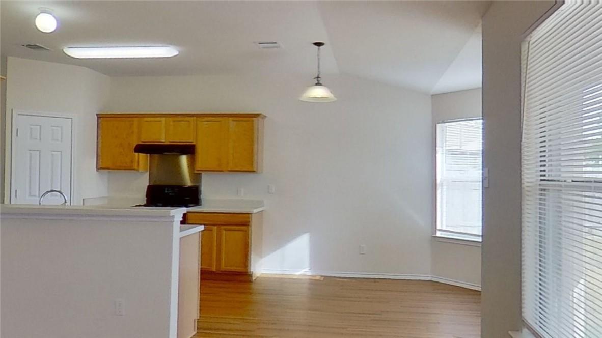 1105 Burgess Dr, Leander, TX 78641