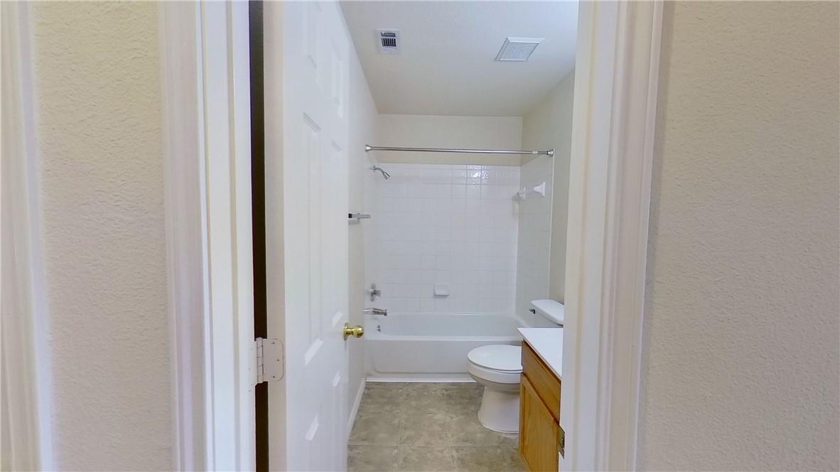 1105 Burgess Dr, Leander, TX 78641