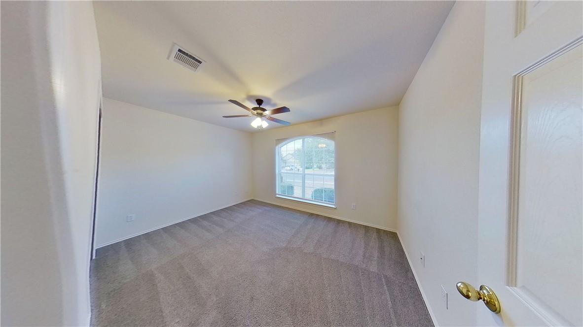 1105 Burgess Dr, Leander, TX 78641