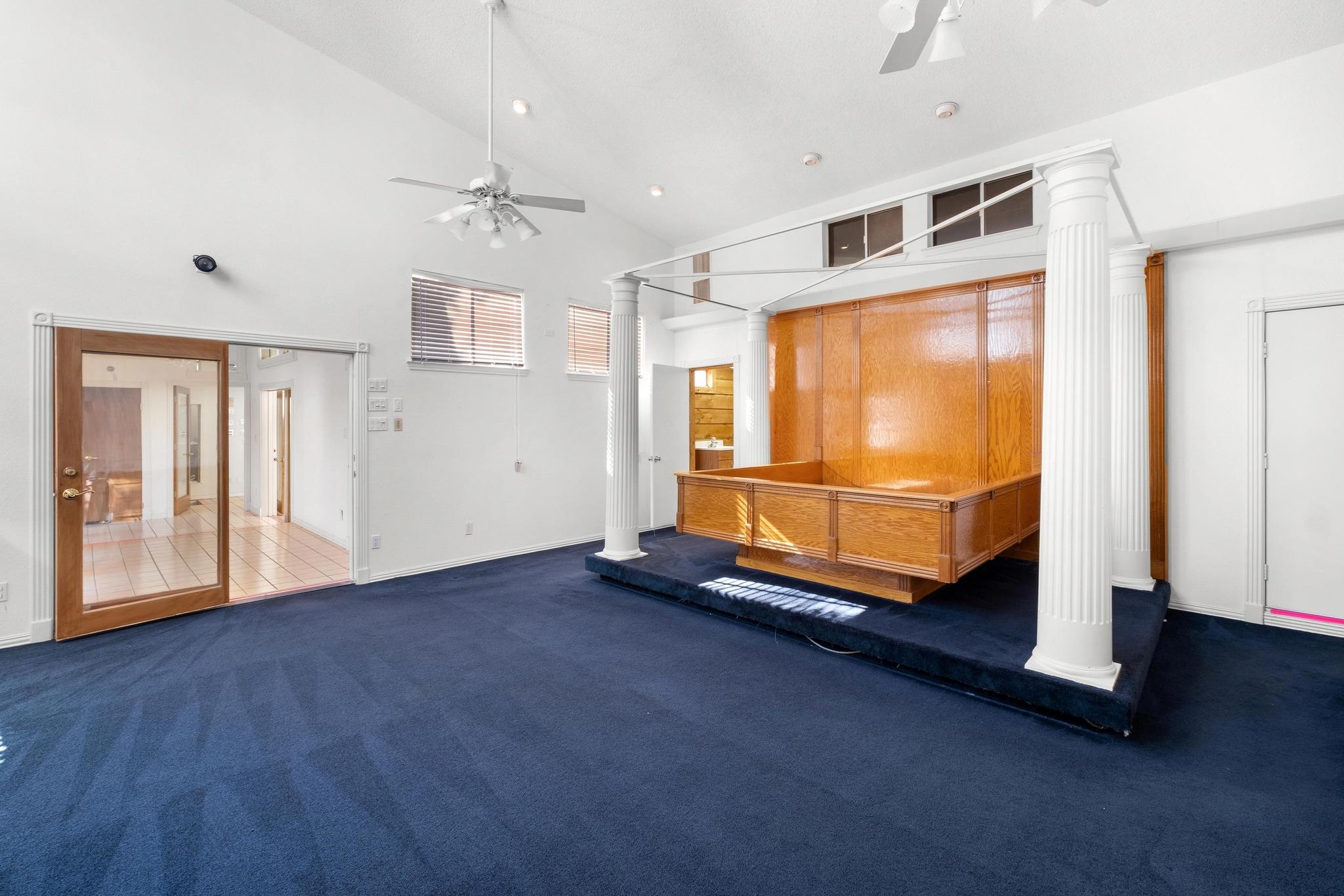 121 Scott St, San Marcos, TX 78666