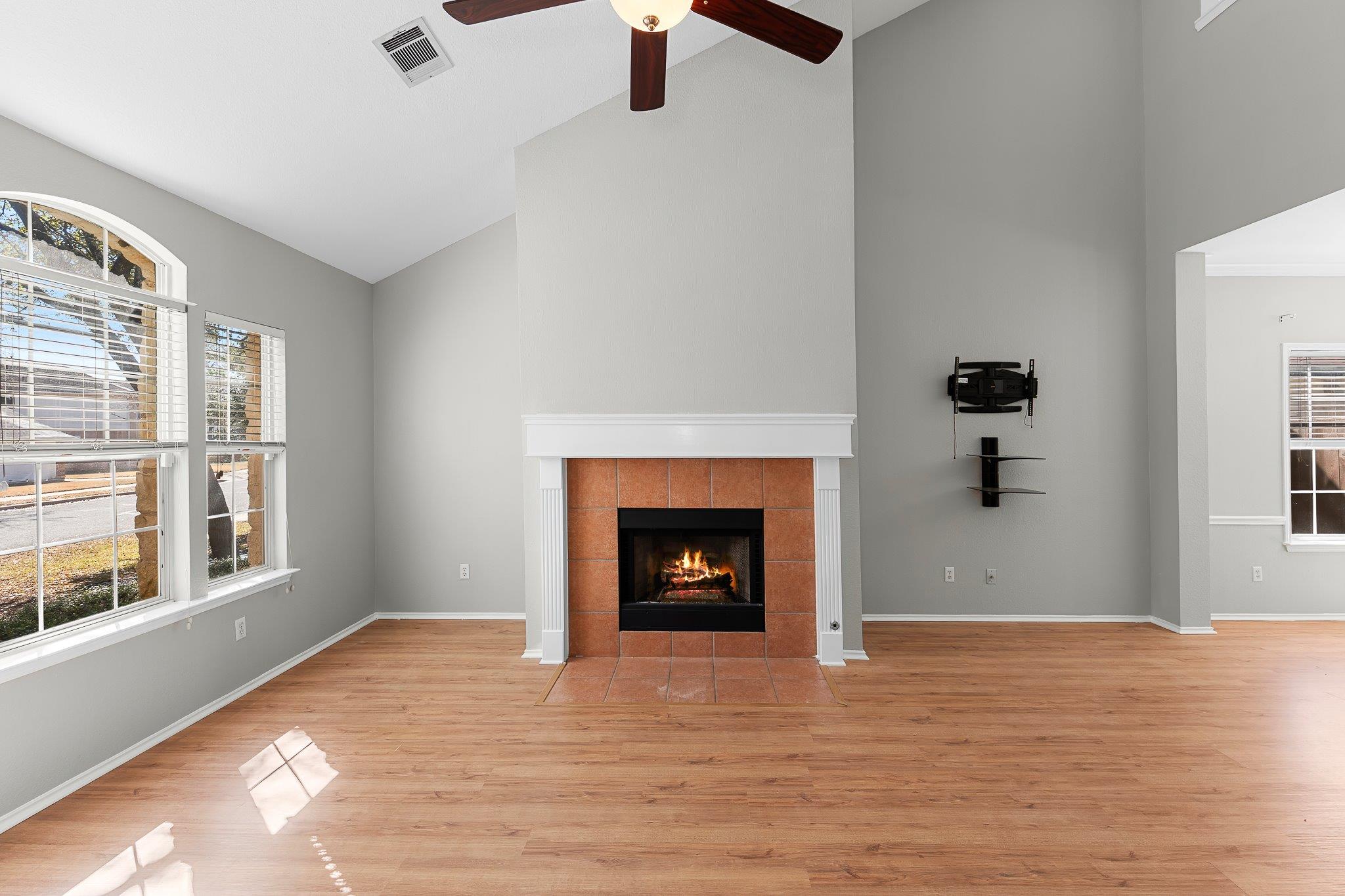 8620 Neider Dr, Austin, TX 78749