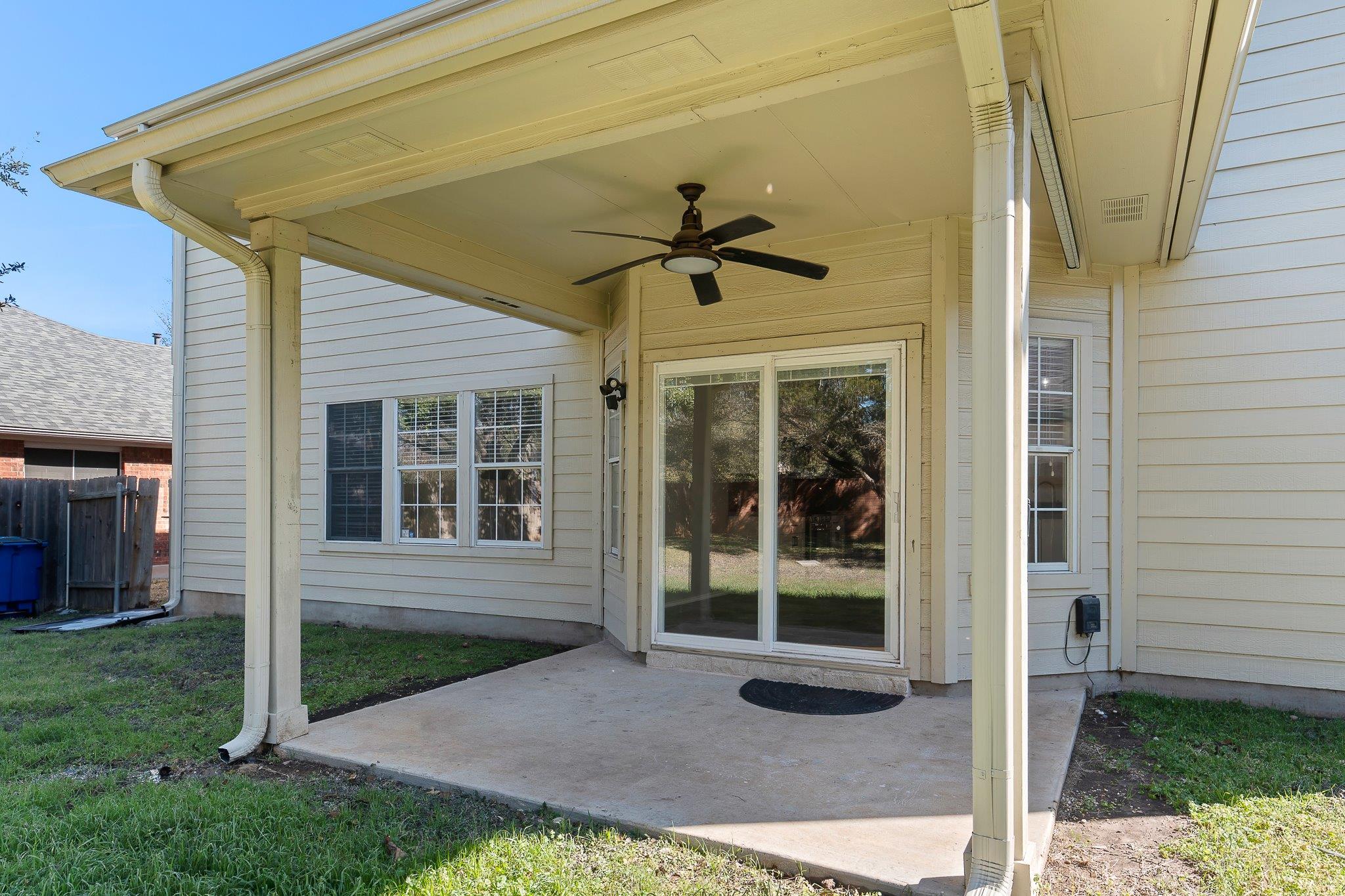 8620 Neider Dr, Austin, TX 78749