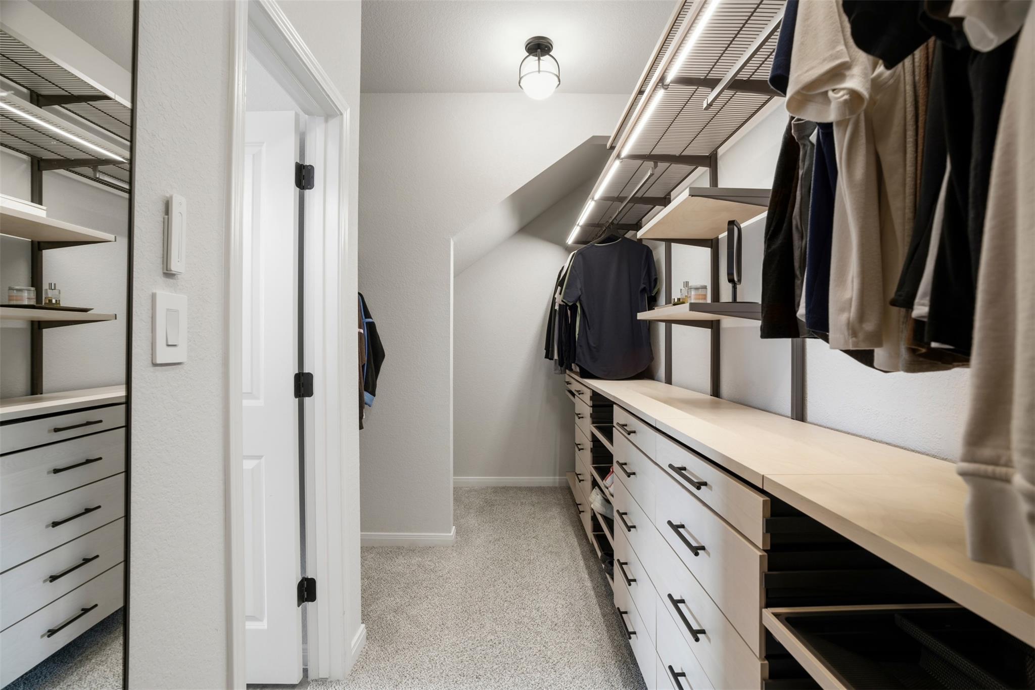 621 Goldenwave Way, Liberty Hill, TX 78642