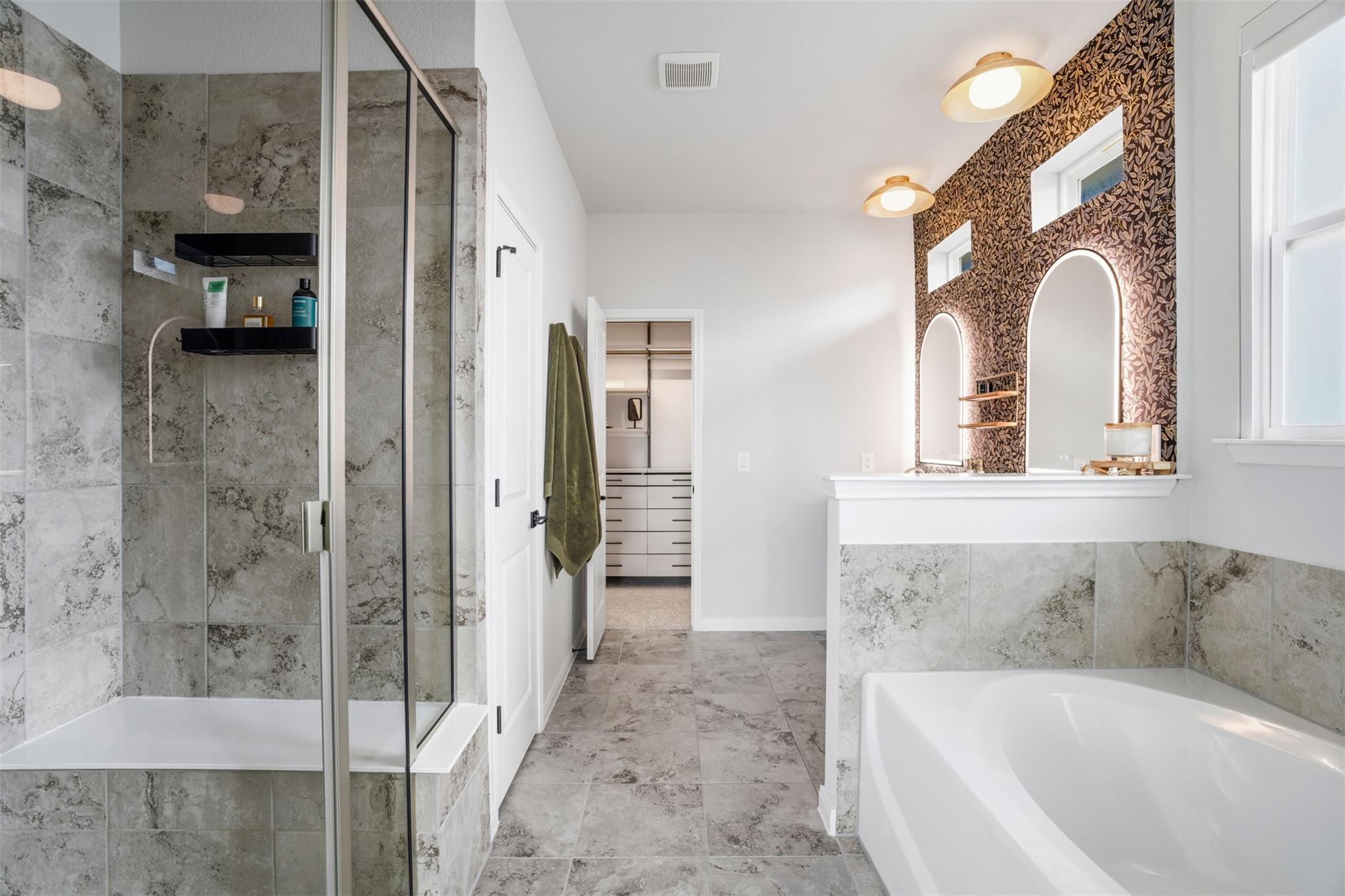 621 Goldenwave Way, Liberty Hill, TX 78642