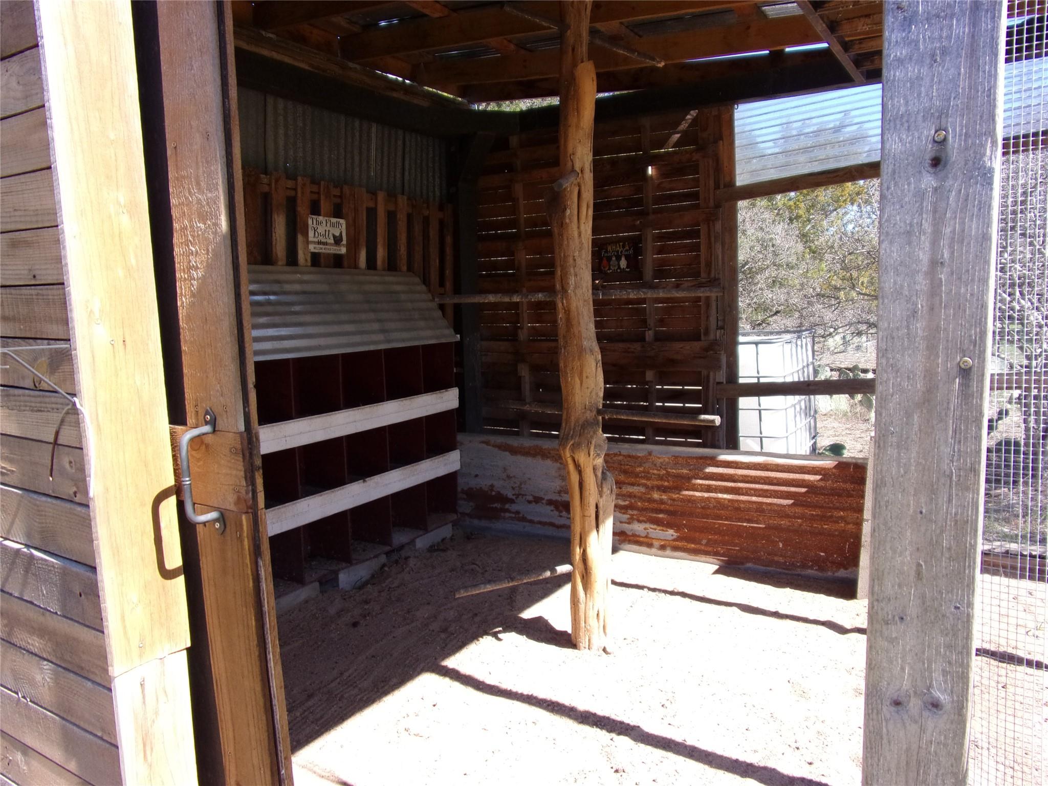 10060 Rebecca Creek Rd, Spring Branch, TX 78070