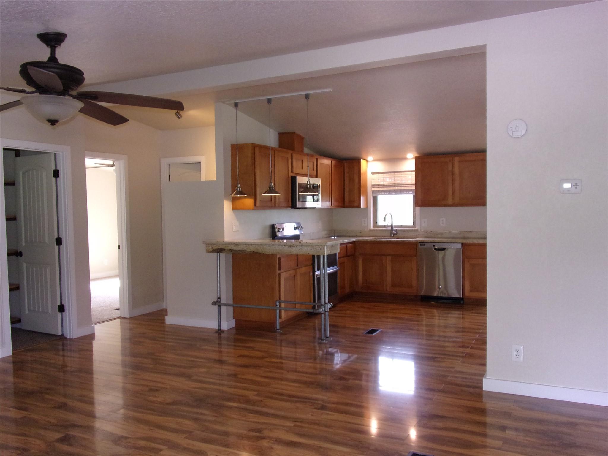 10060 Rebecca Creek Rd, Spring Branch, TX 78070