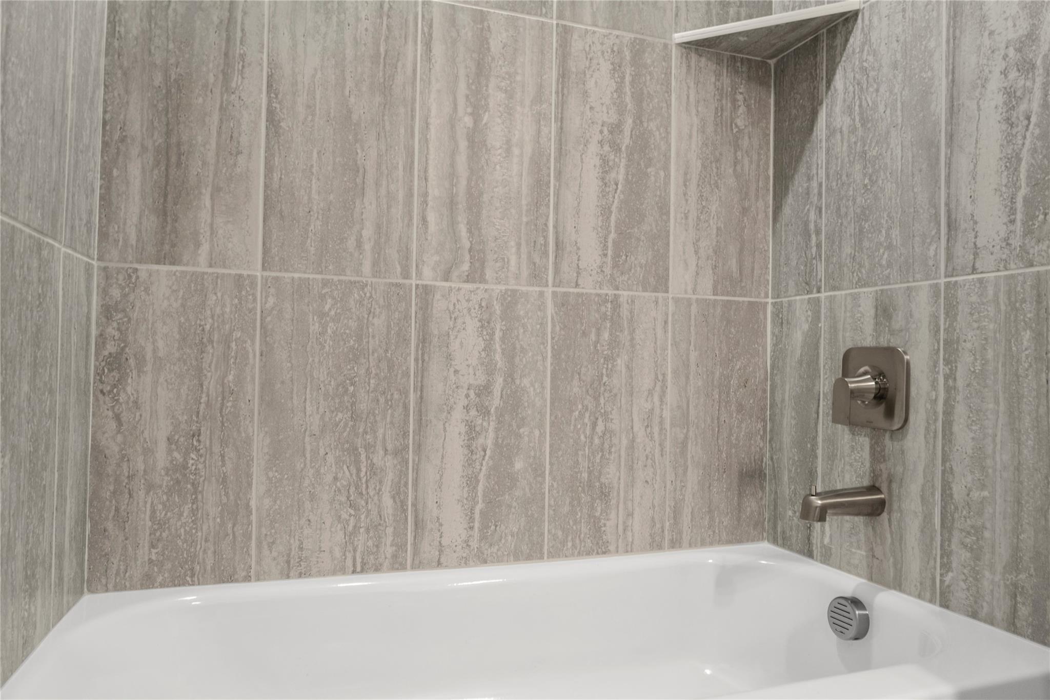 4 Cedar Valley Ct, Wimberley, TX 78676