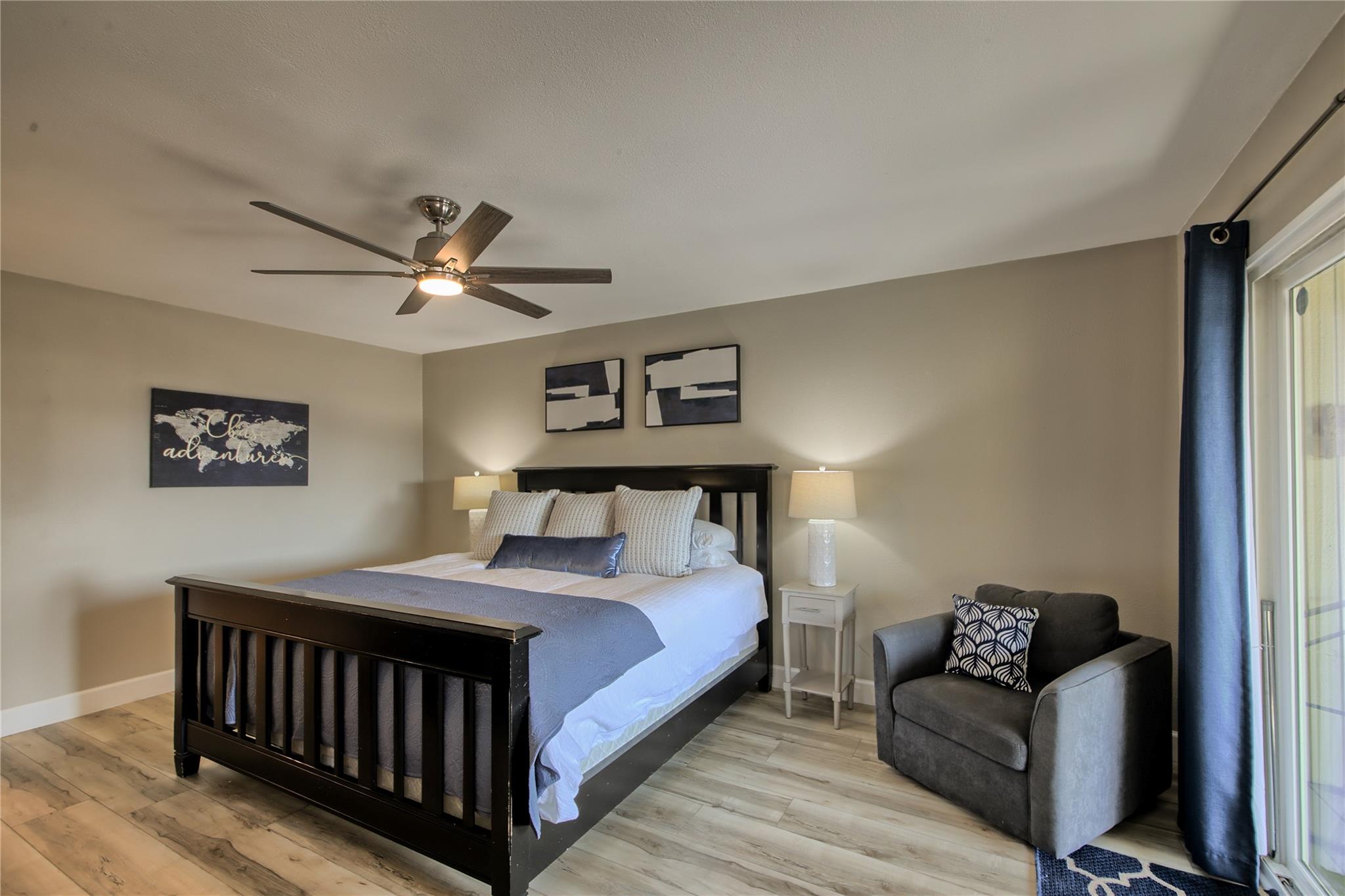 157 Comanche Pt, Point Venture, TX 78645