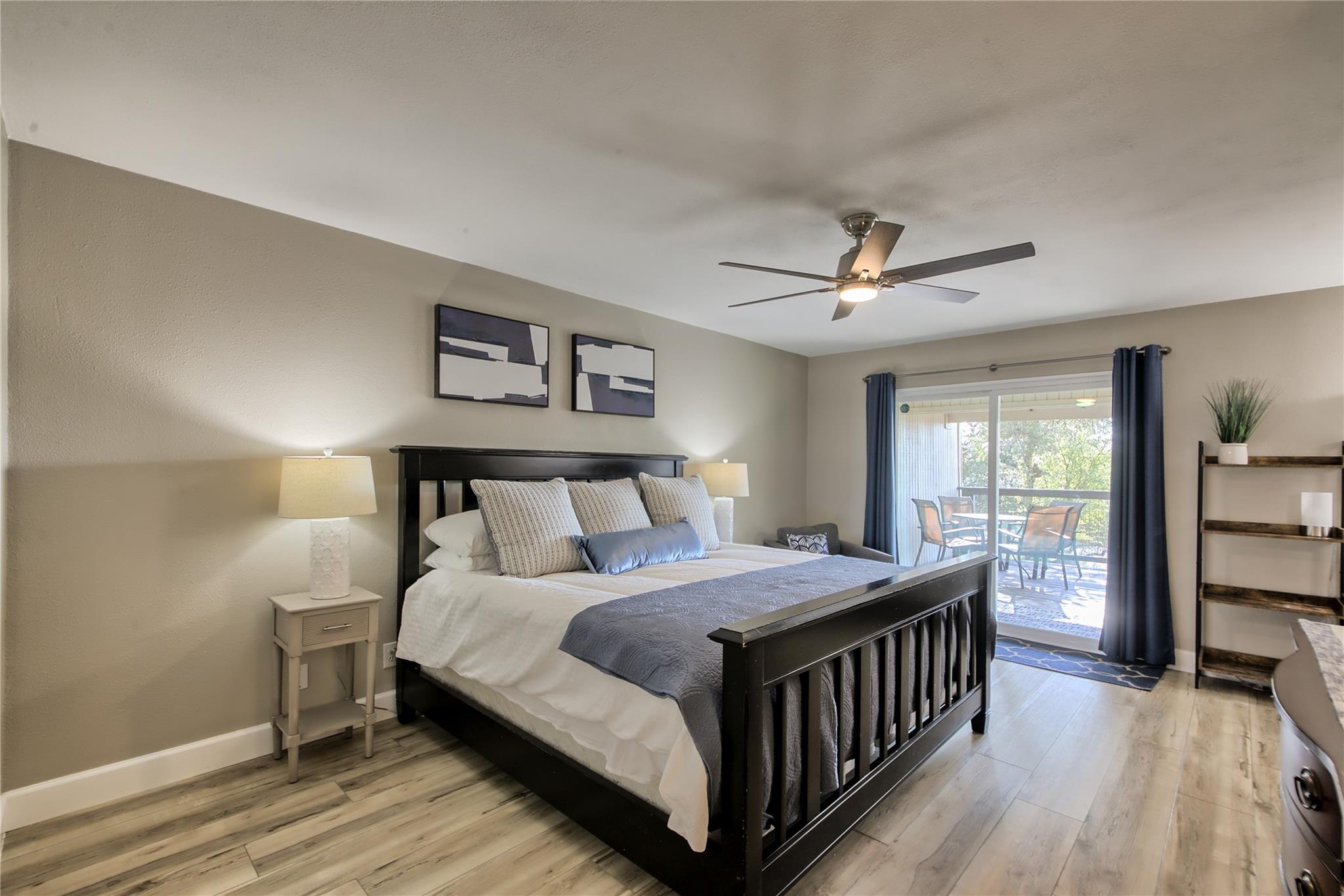 157 Comanche Pt, Point Venture, TX 78645