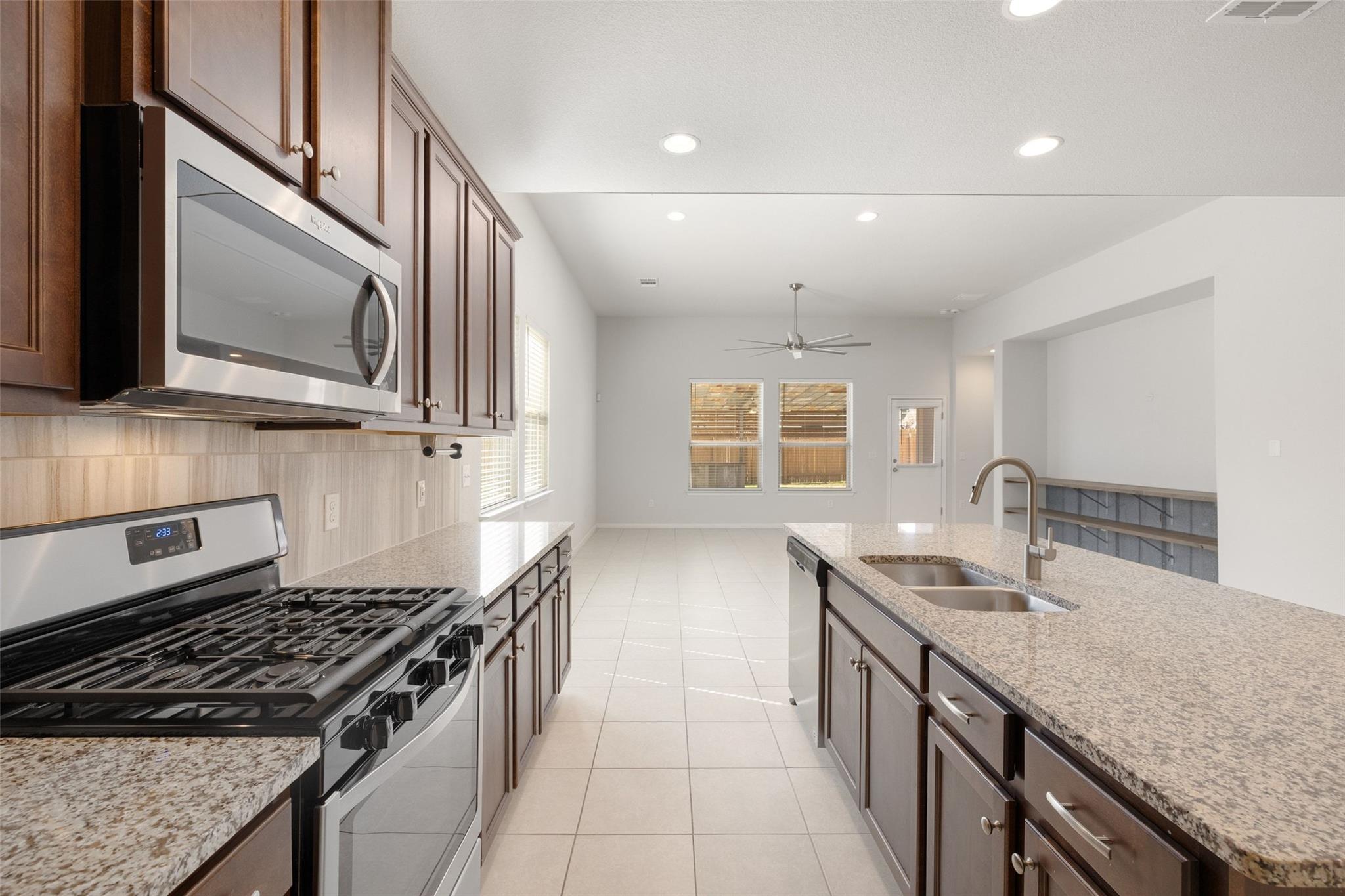 183 Concho Creek Loop, Leander, TX 78641