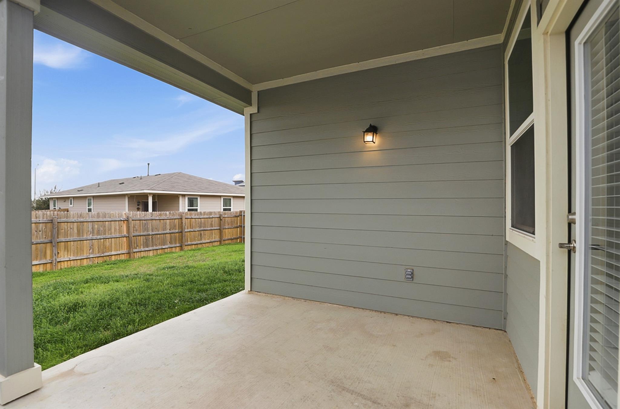 220 Centuryplant Rd, Leander, TX 78641