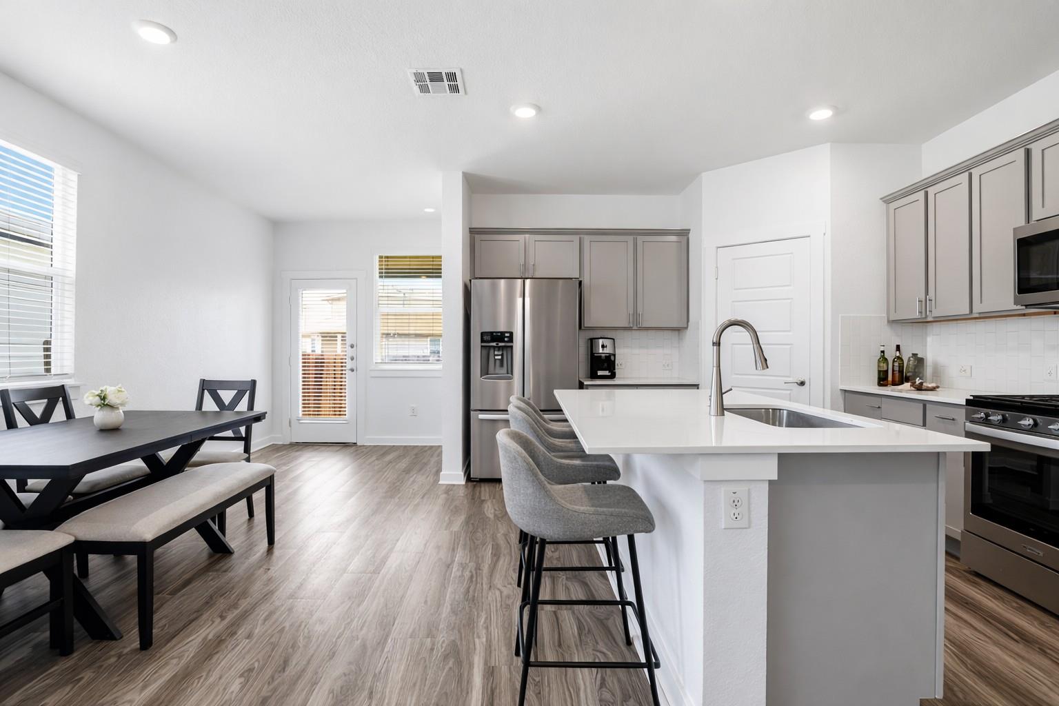 220 Centuryplant Rd, Leander, TX 78641