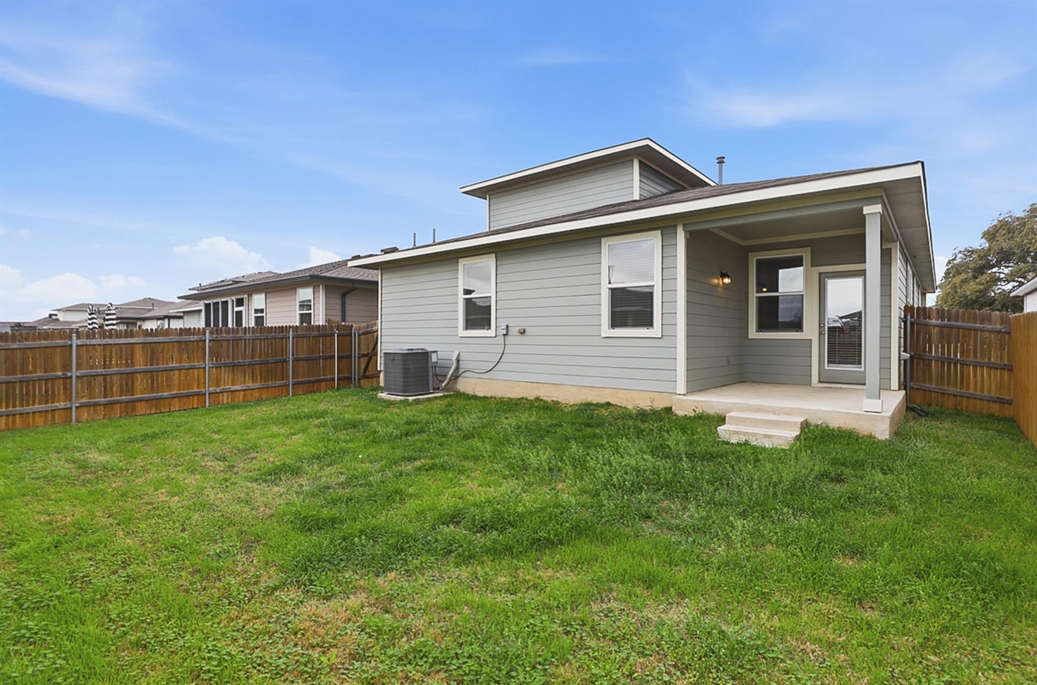 220 Centuryplant Rd, Leander, TX 78641