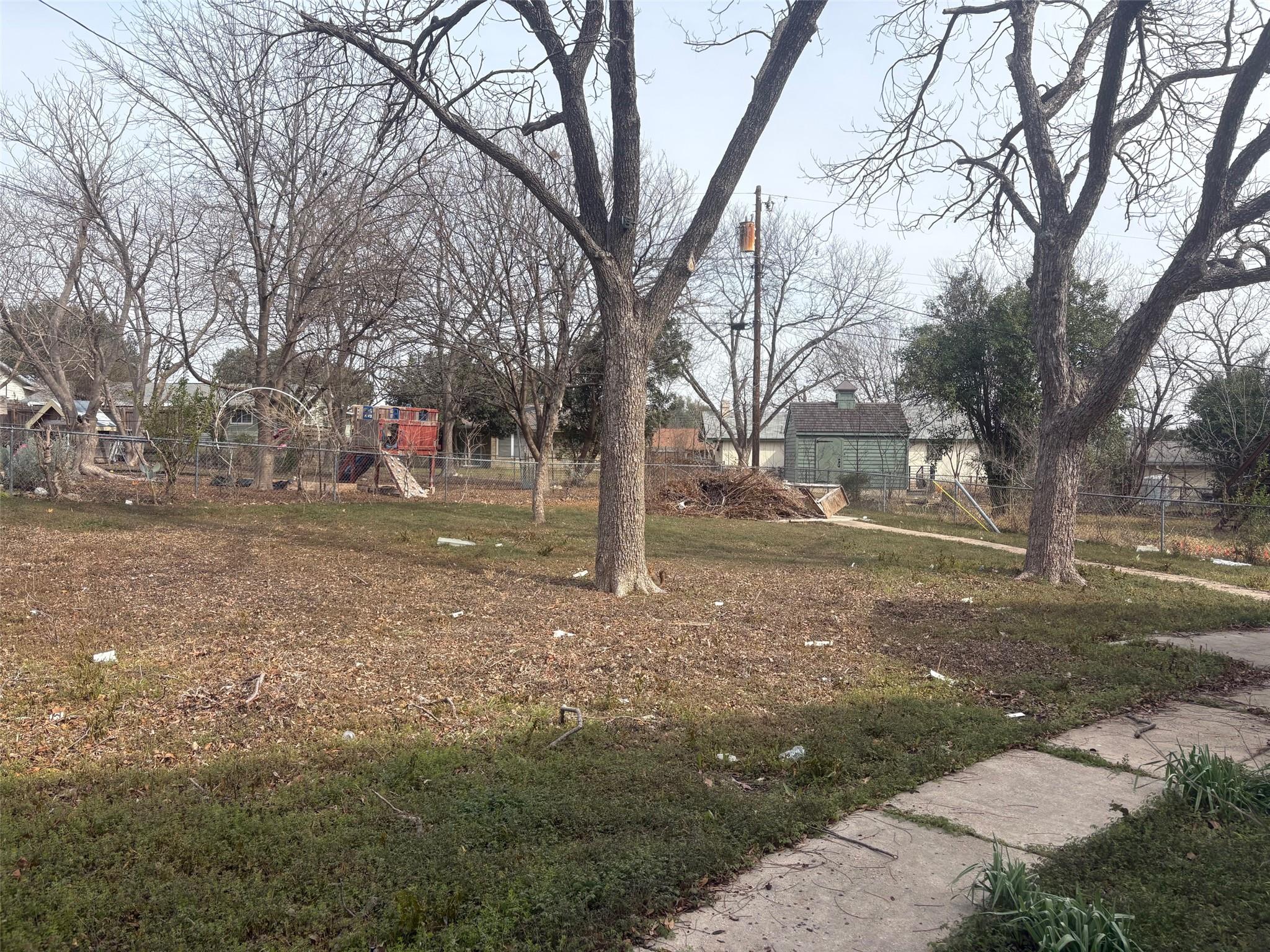 8702 Bridgeport Dr, Austin, TX 78758