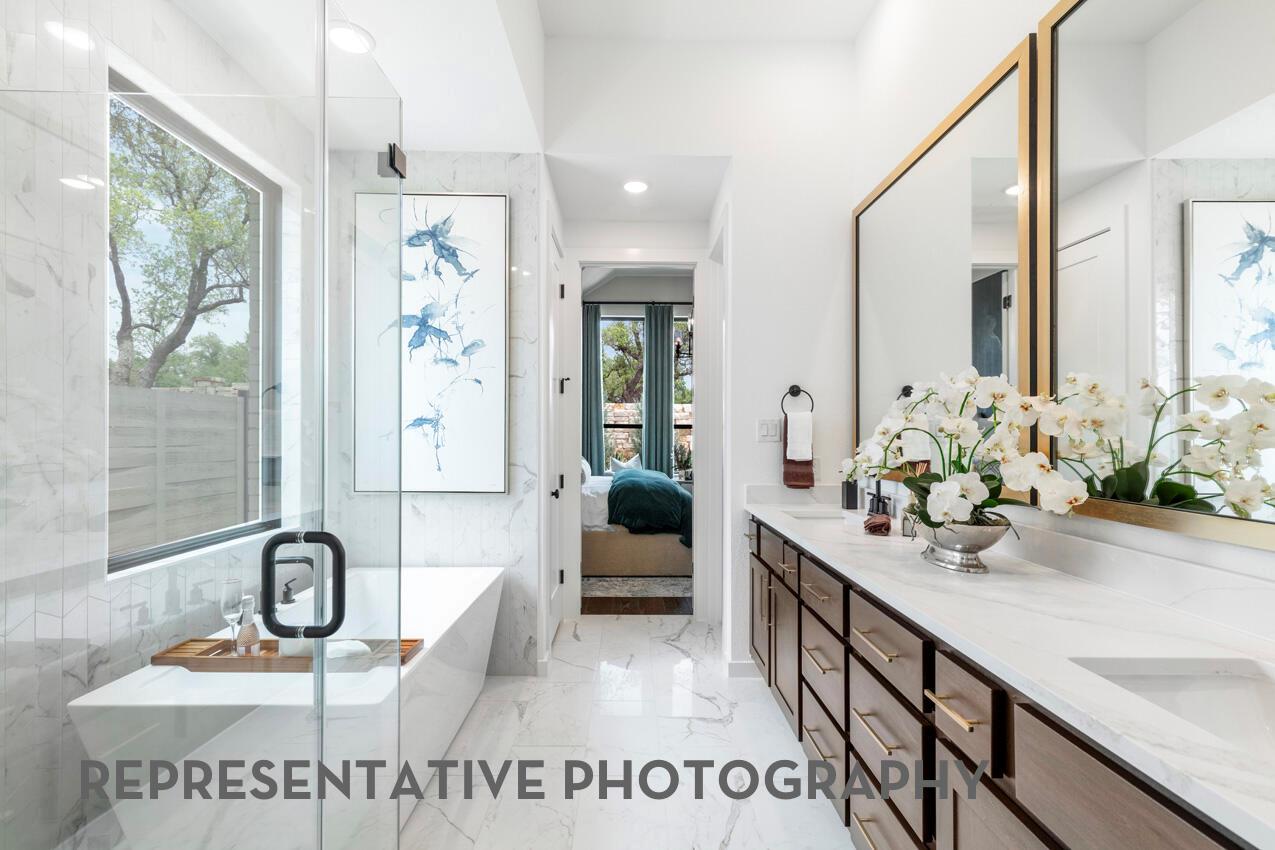 1700 Crimson Sunset Dr, Georgetown, TX 78628