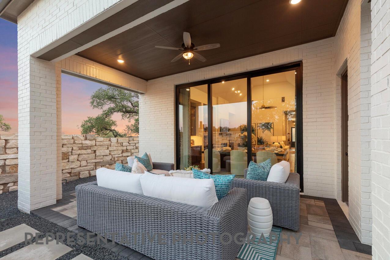 1700 Crimson Sunset Dr, Georgetown, TX 78628