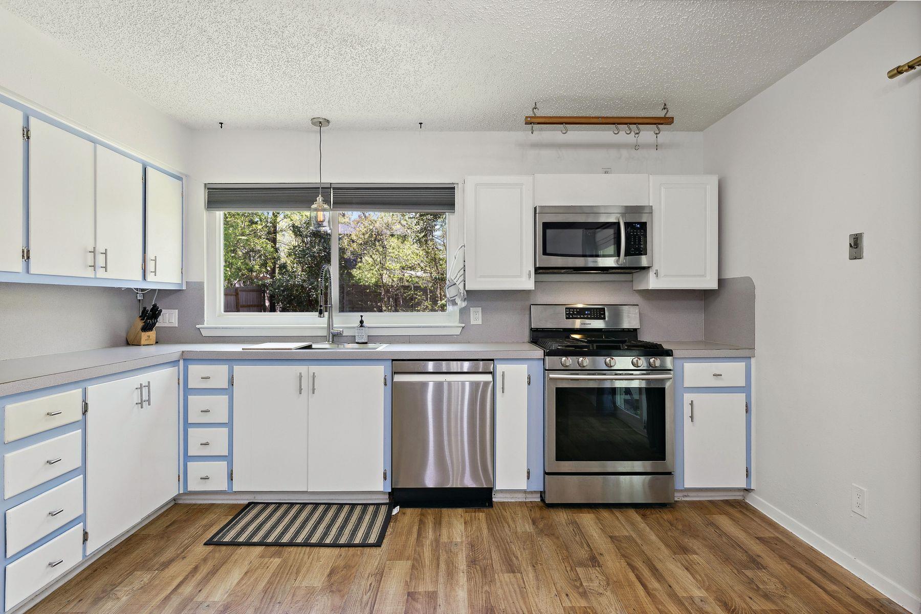 5304 Harvest Ln, Austin, TX 78745