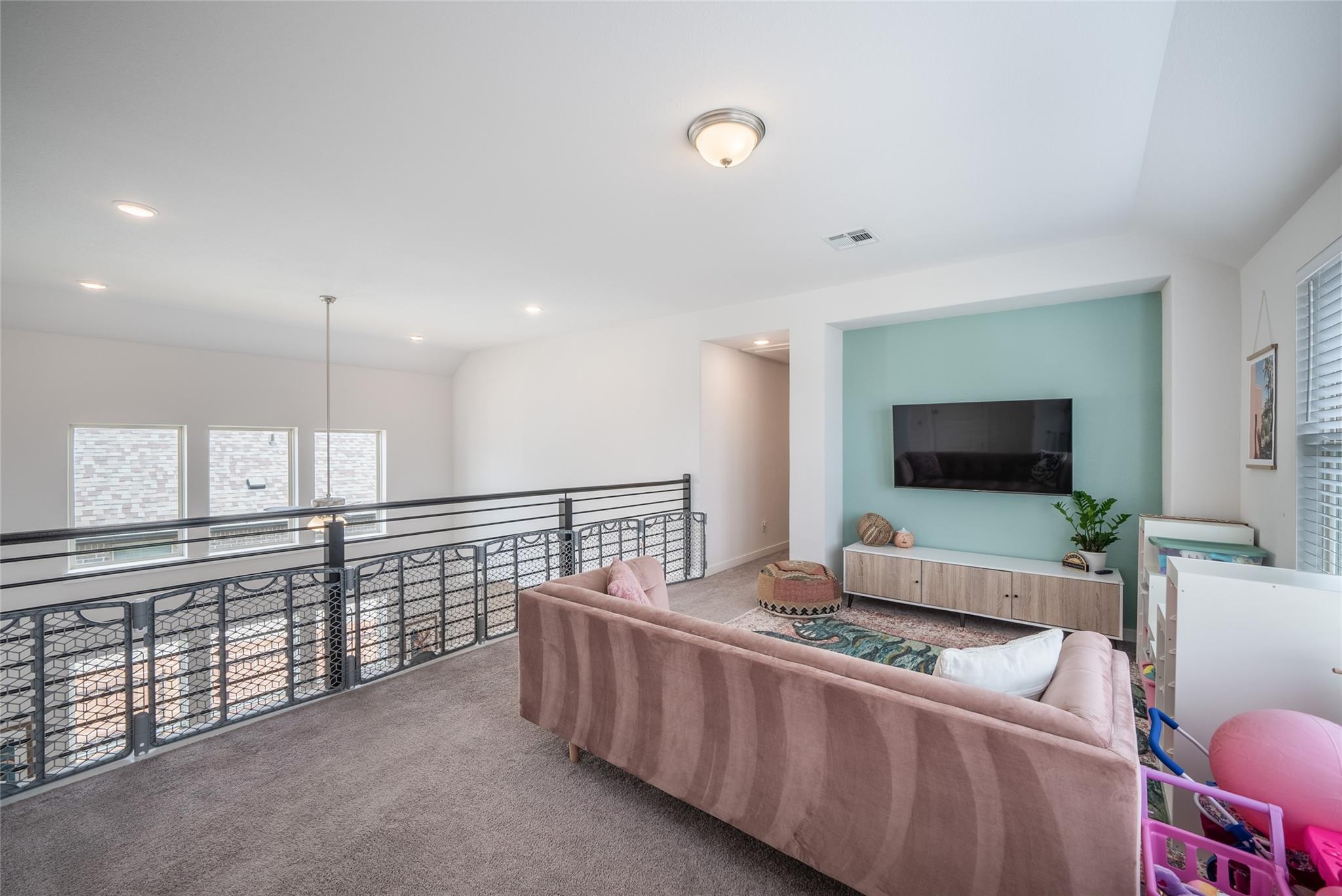 7525 Desert Needle Dr, Lago Vista, TX 78645