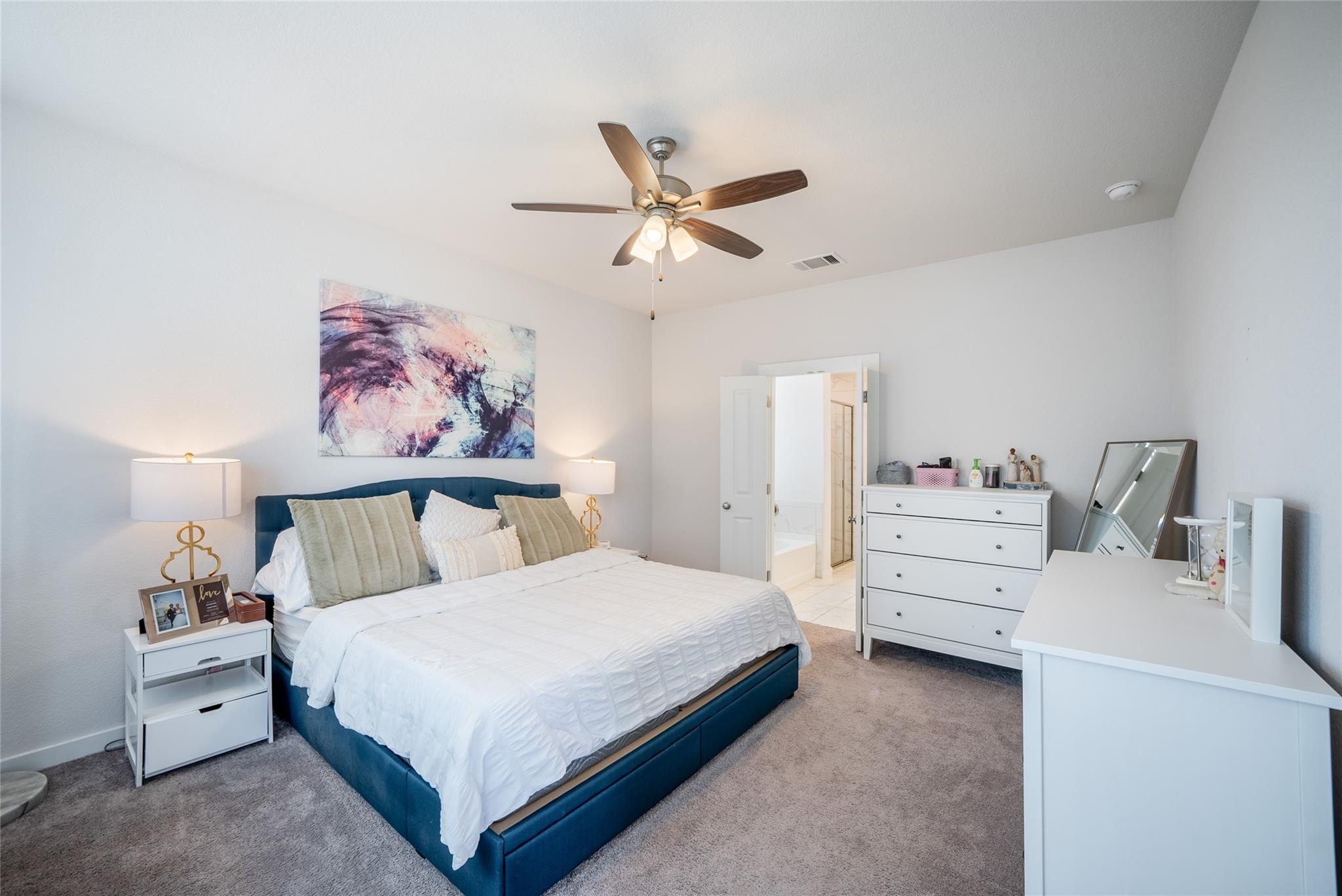 7525 Desert Needle Dr, Lago Vista, TX 78645