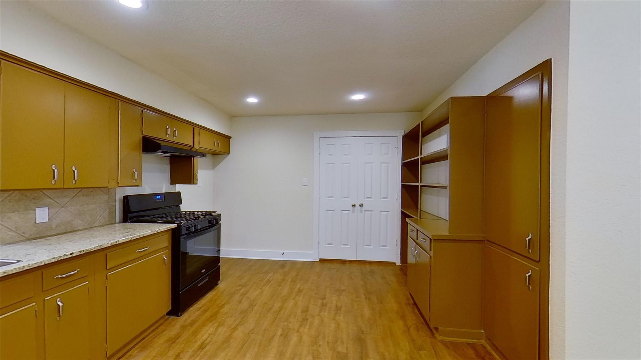 2107 Magnolia Dr # B, Round Rock, TX 78664