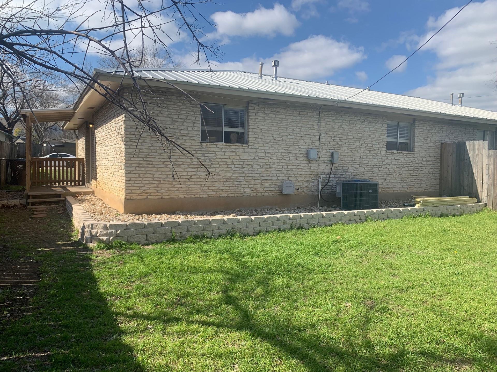 2107 Magnolia Dr # B, Round Rock, TX 78664