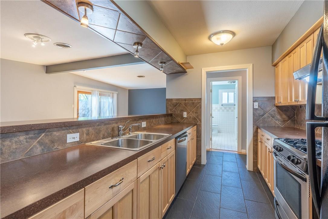 2416 S 5th St # B, Austin, TX 78704