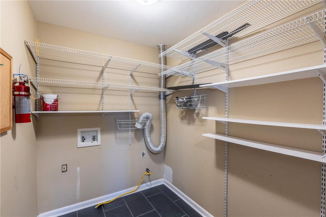 2416 S 5th St # B, Austin, TX 78704